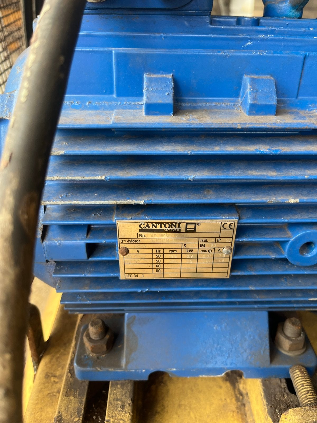 Gebruikte Berko Compressor met Cantoni Motor, Doe-het-zelf en Verbouw, Compressors, Gebruikt, 10 bar of meer, 100 liter of meer