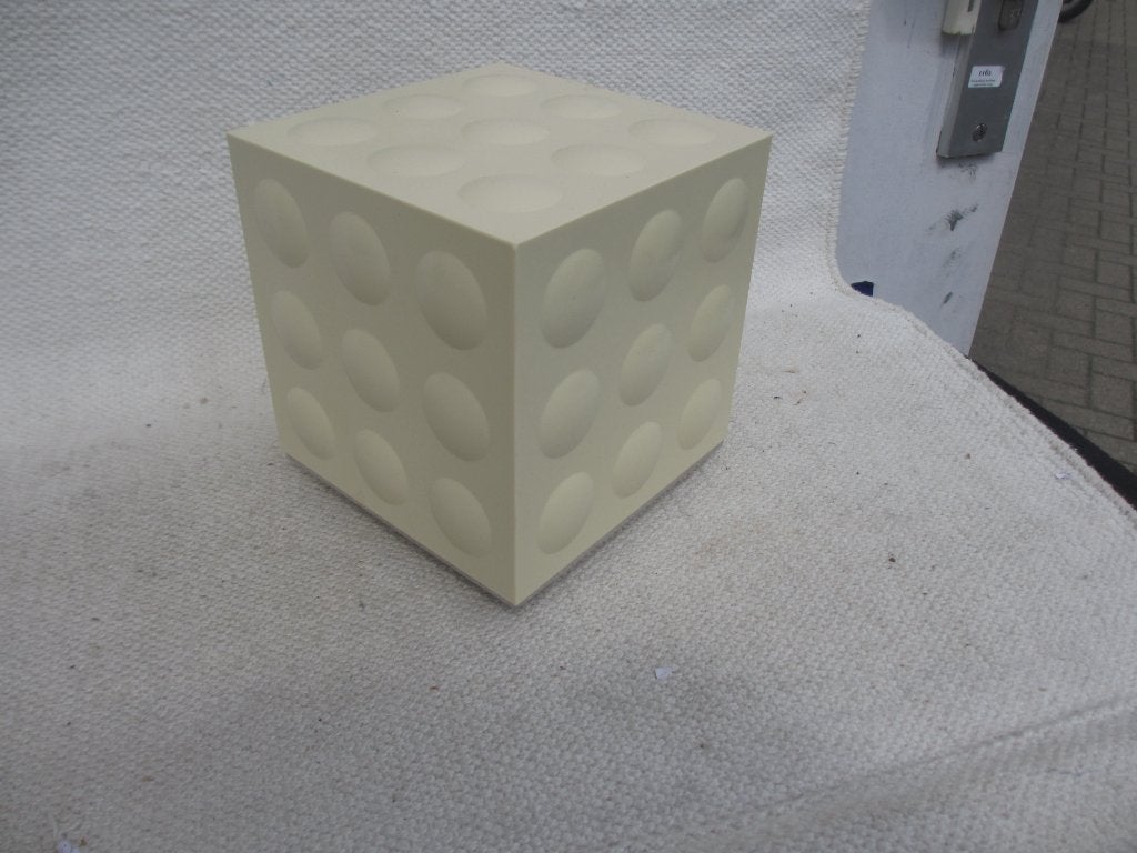 Deens design kaasschaaf van Marcus Vagnby voor PEJ / 2001, Antiek en Kunst, Geel, Ophalen of Verzenden, Overige materialen, 15 cm