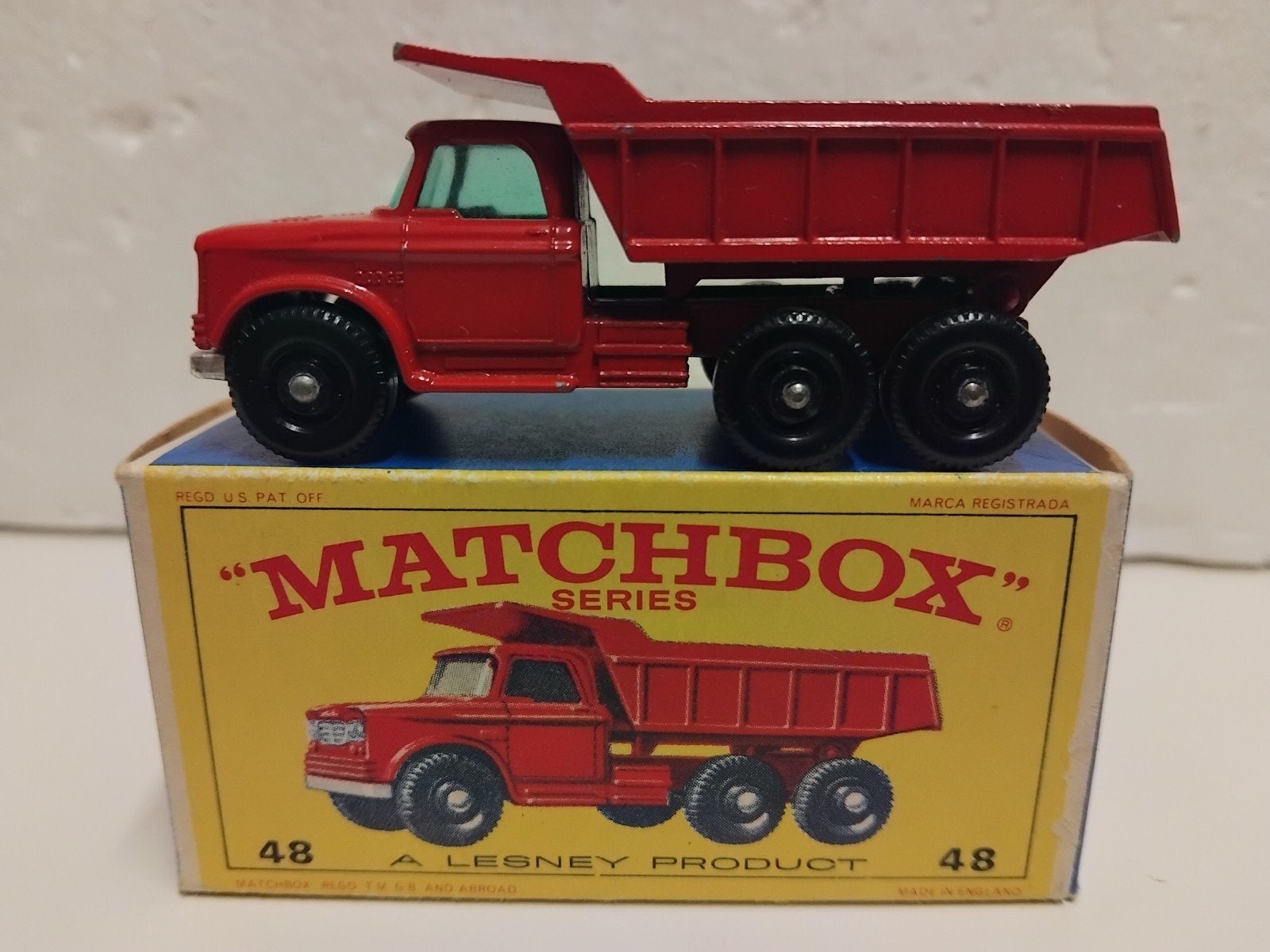 Lesney Matchbox #48 Dodge Dumper Truck 3INCH, Ophalen of Verzenden, Zo goed als nieuw, Bus of Vrachtwagen