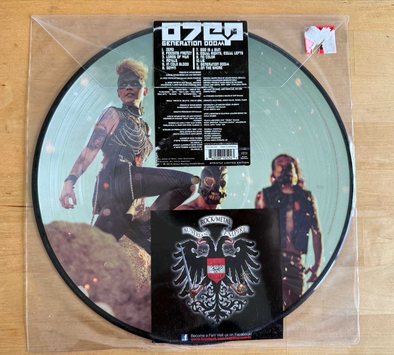 Otep - Generation Doom Picture Disc LP (Strictly Limited), Cd's en Dvd's, LP, Ophalen of Verzenden, Zo goed als nieuw, 12 inch