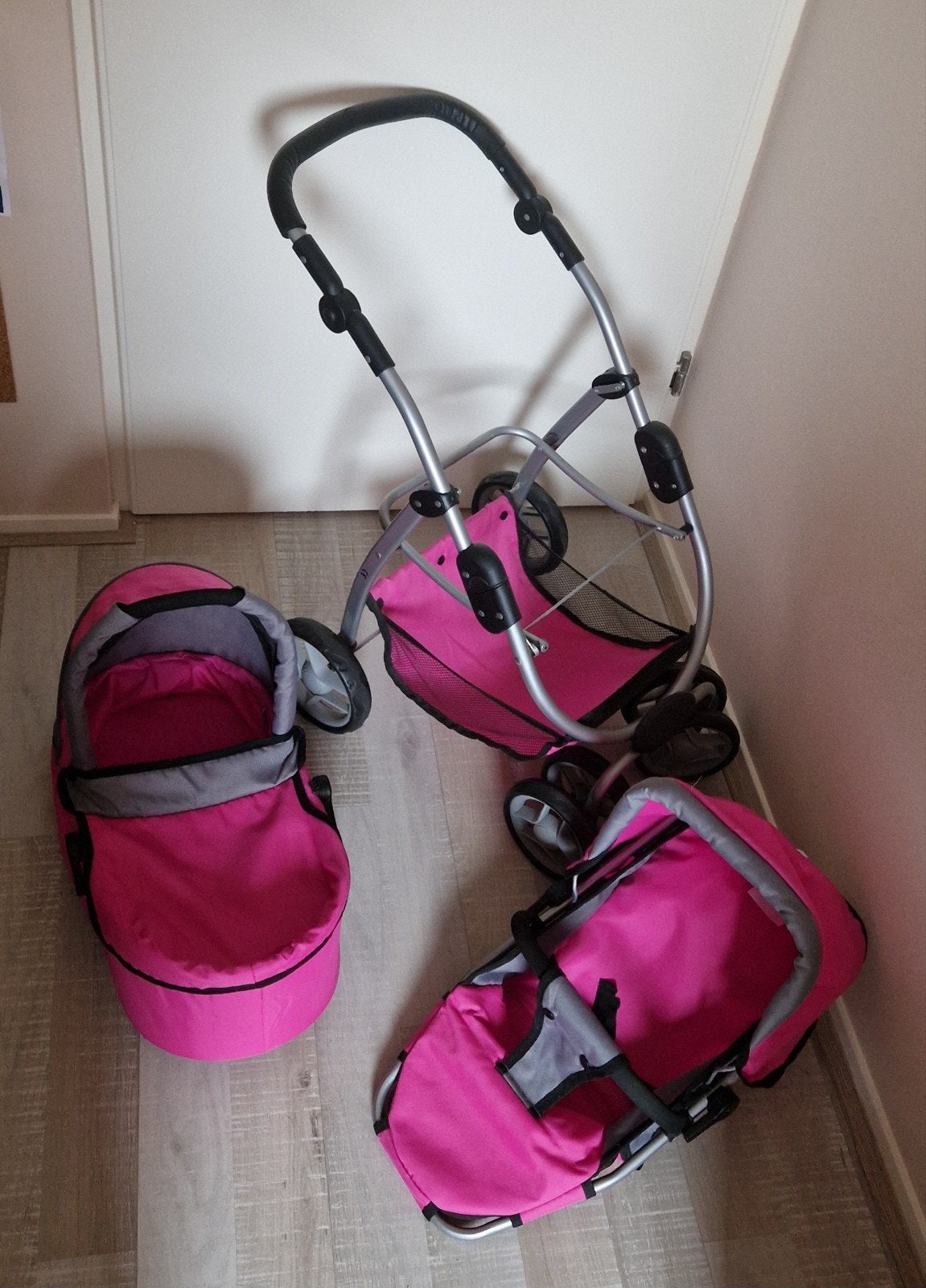 2 in 1 Poppen  Wandelwagen, Ophalen of Verzenden, Zo goed als nieuw, Babypop