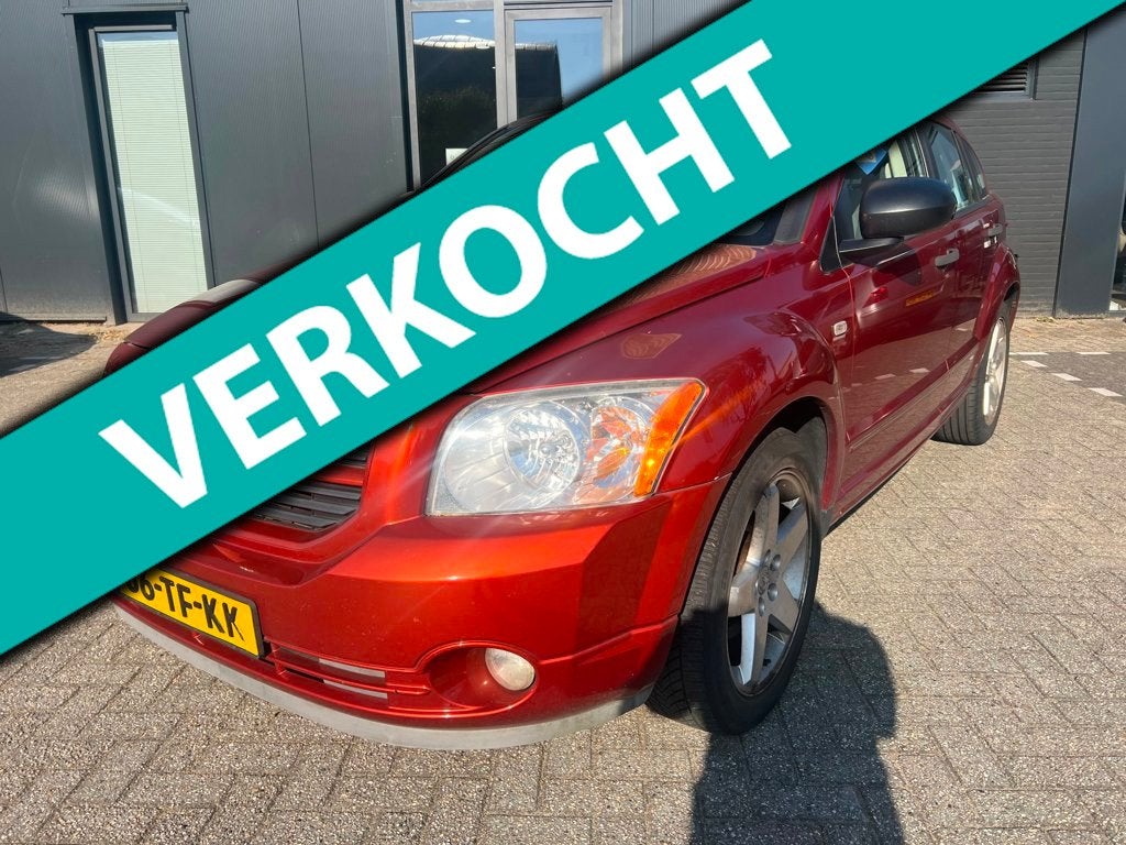 Dodge Caliber 1.8 SXT, Gebruikt, Navigatiesysteem, Handgeschakeld, Grijs