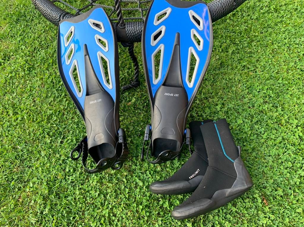 Flipper set (maat 36), Ophalen of Verzenden, Zo goed als nieuw, Zwem- of Duikvliezen