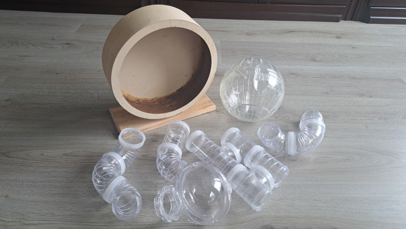 Hamster speelgoed set – houten rad + loopbal + tunnels/buize, Ophalen, Gebruikt, Loopwiel of Rad