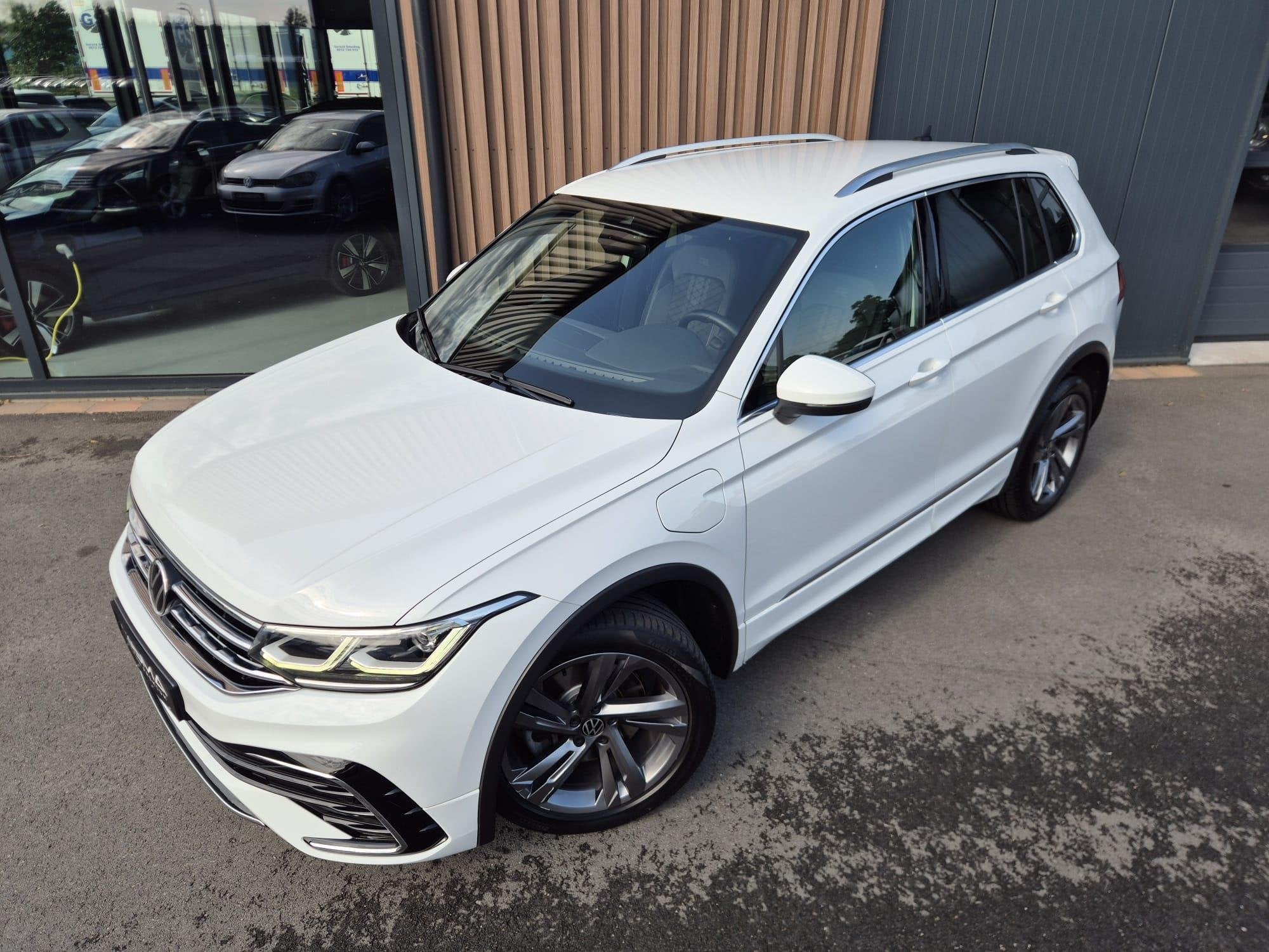 Volkswagen Tiguan 1.4 TSI eHybrid R-Line Business | BTW | IQ, 1716 kg, Stof, Euro 6, 4 cilinders