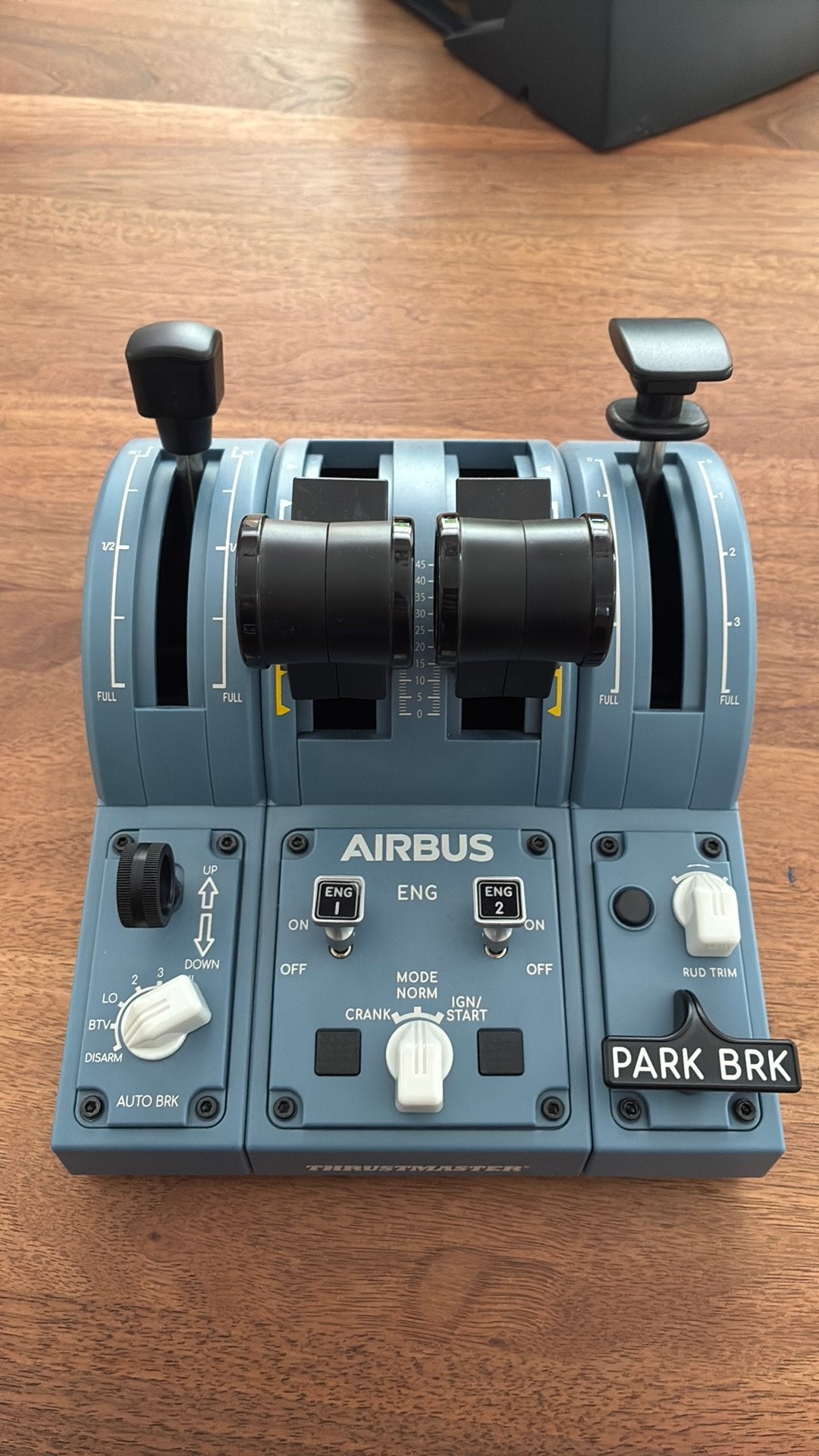 Thrustmaster Captain Pack Airbus + rudder pedals Xbox en PC, Computers en Software, Joysticks, Verzenden, Zo goed als nieuw