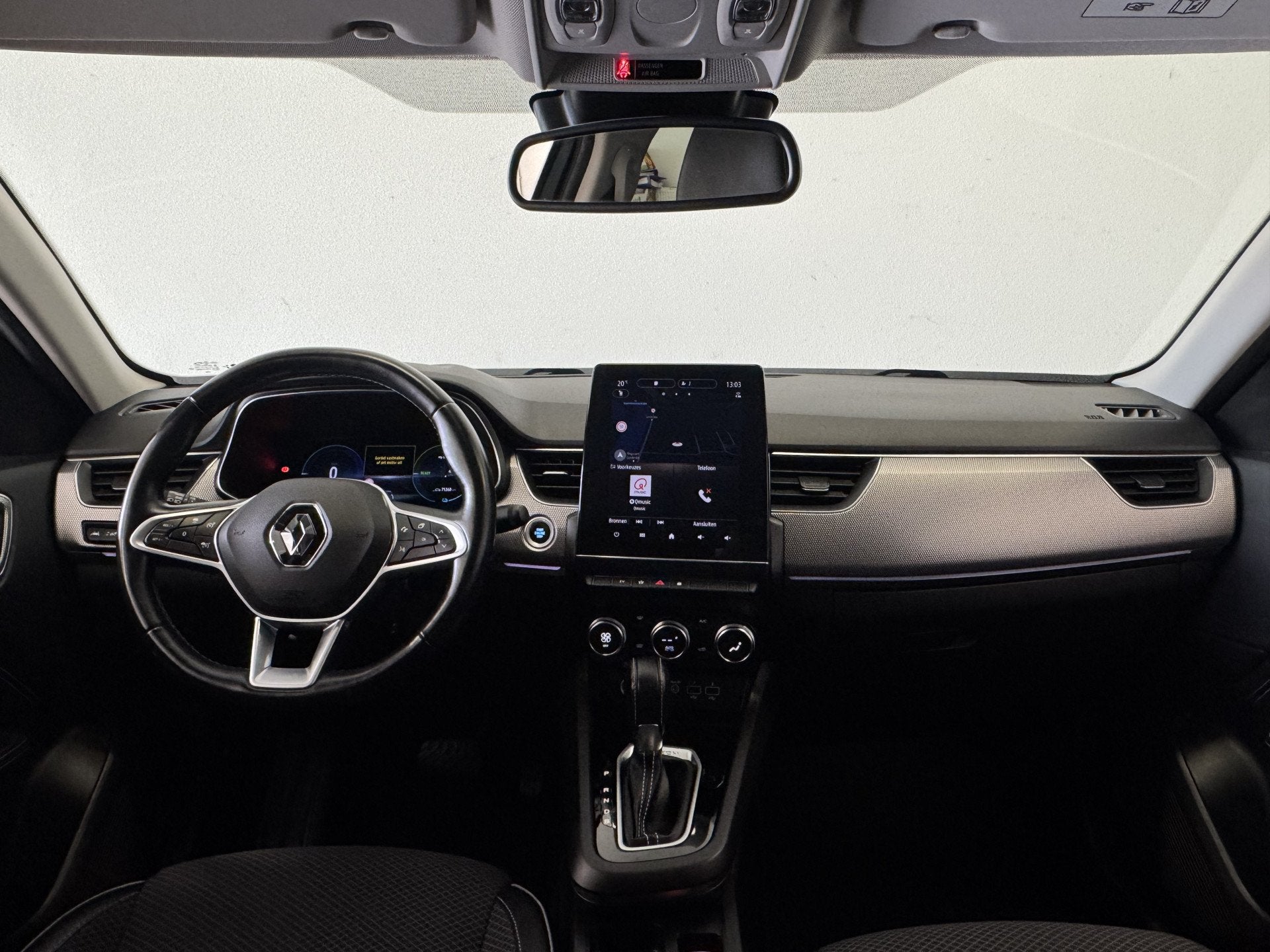 Renault Arkana 1.6 E-Tech hybrid 145 TECHNO CAMERA/ACC/HALF-, Auto's, Gebruikt, Leder en Stof, Origineel Nederlands, 760 kg
