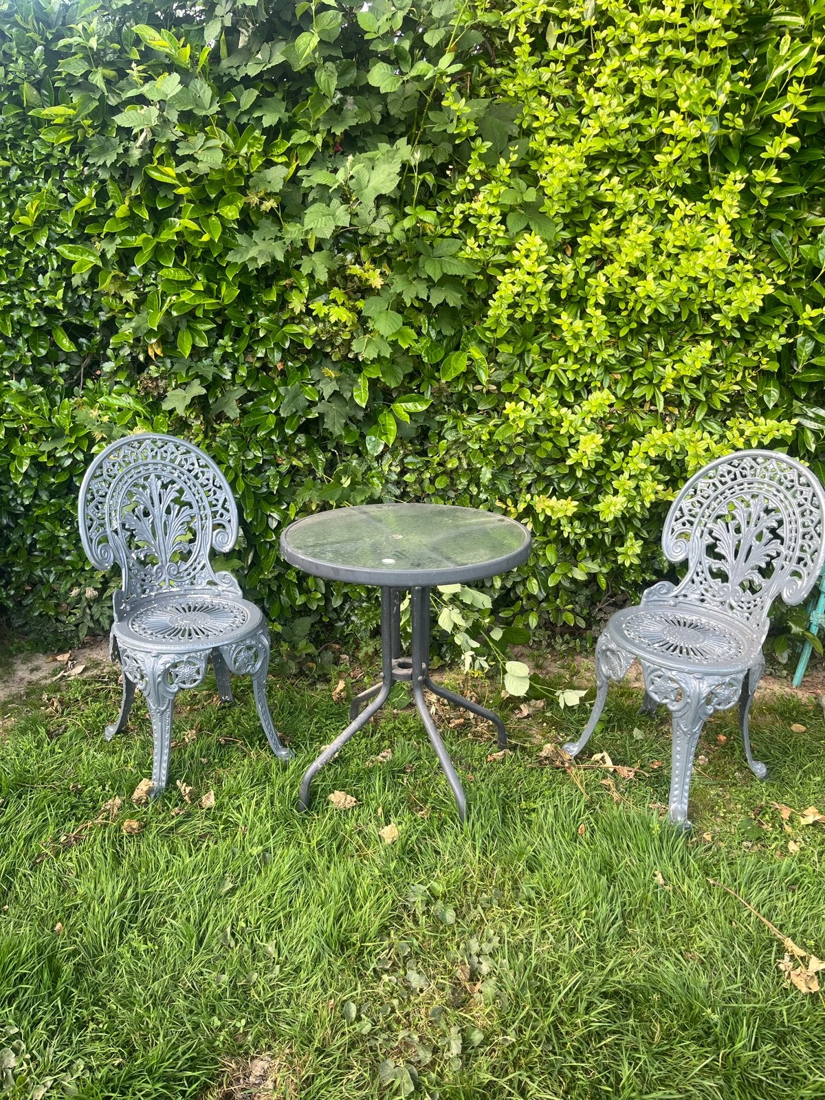 Antieke gietijzeren bistro set met glazen tafelblad, Ophalen of Verzenden, Gebruikt, Overige materialen