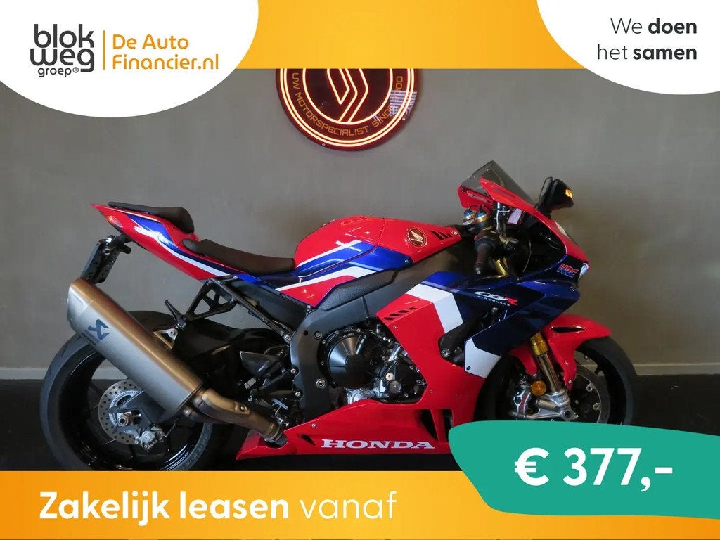 Honda CBR 1000 RR-R FIREBLADE SP PERFECT! € 22.950,00
