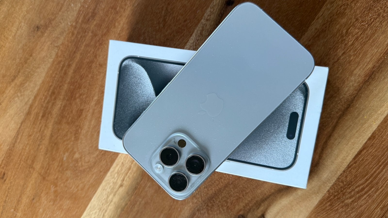 Iphone 15 pro 512 gb, Ophalen, 512 GB, Zo goed als nieuw, 82 %