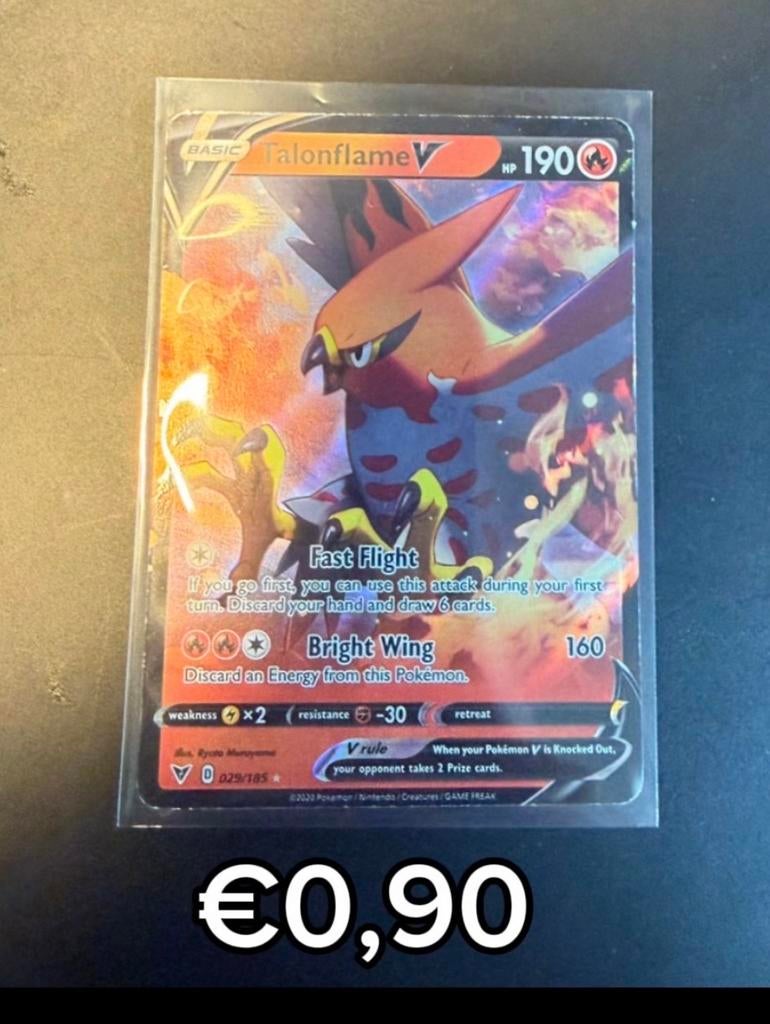 Talonflame V 028/185 Vivid Voltage Pokémon Kaart, Ophalen of Verzenden, Zo goed als nieuw, Losse kaart, Foil