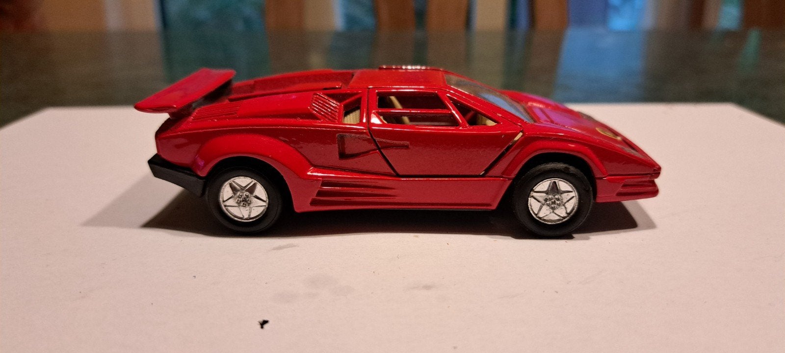 lamborghini countach 1:38!!, Hobby en Vrije tijd, Ophalen of Verzenden, Auto, Overige merken