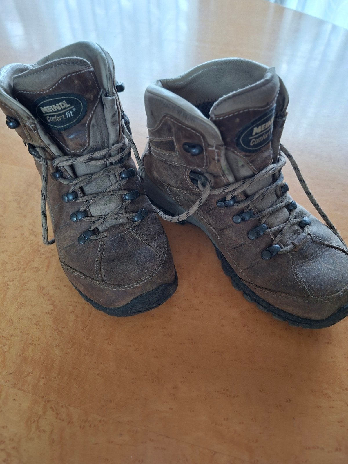 Wandelschoenen Meindl dames, Sport en Fitness, Bergsport en Wandelen, Ophalen of Verzenden, Zo goed als nieuw, Schoenen
