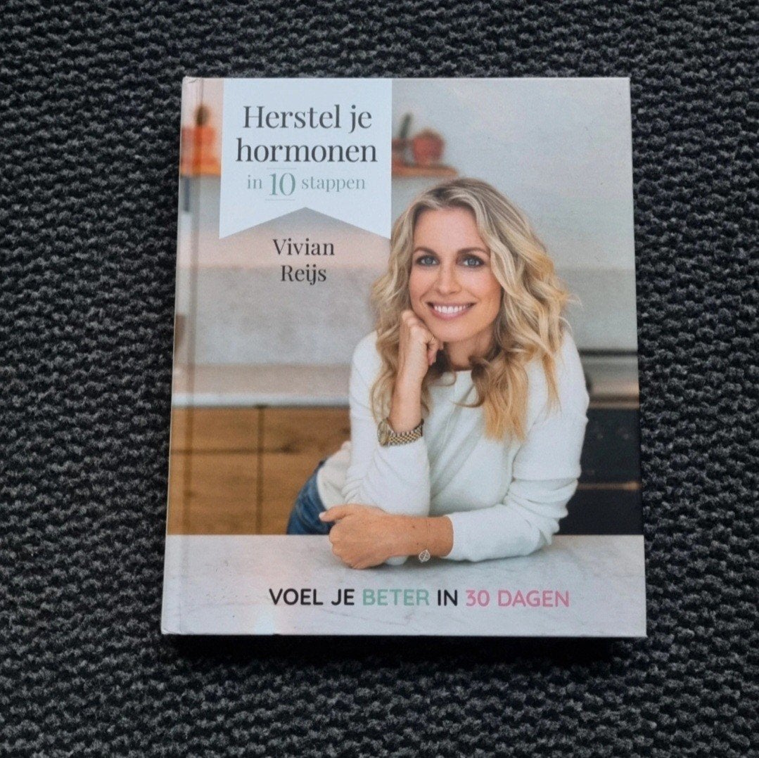 Herstel je hormonen in 10 stappen - vivian reijs, Boeken, Ophalen of Verzenden, Zo goed als nieuw