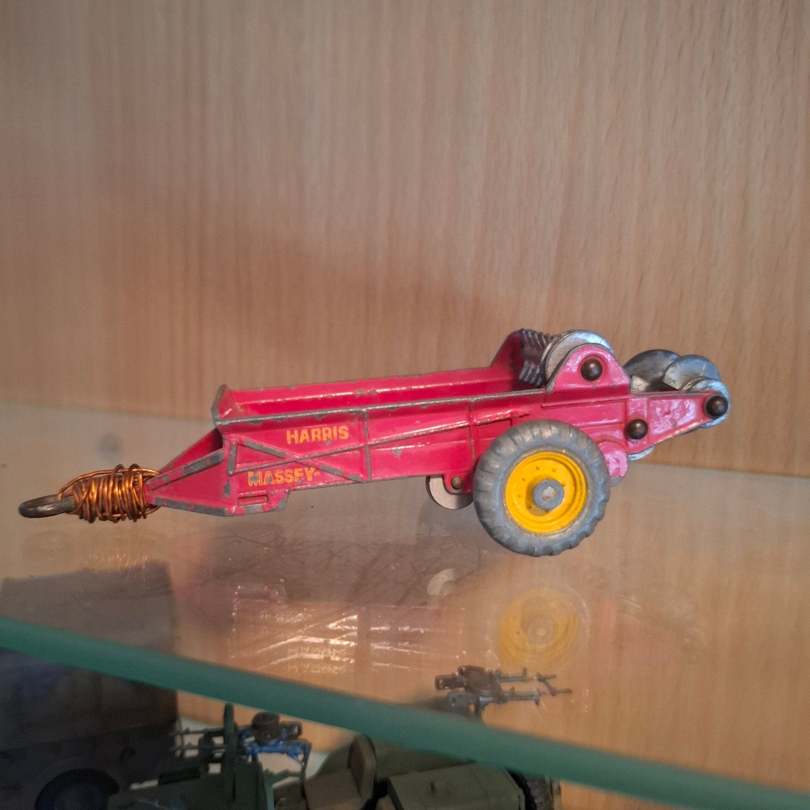Dinky Toys Massey Harris Manure Spreader 321 - Vintage, Ophalen of Verzenden, Gebruikt