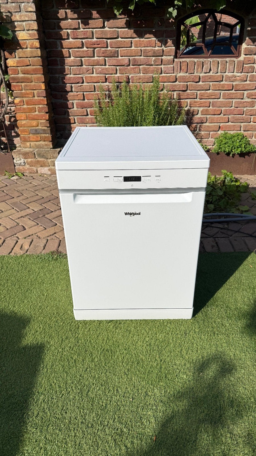 Whirlpool vaatwasser in goede staat - wegens verhuizing, Ophalen, Zo goed als nieuw, Vrijstaand, 60 cm of meer