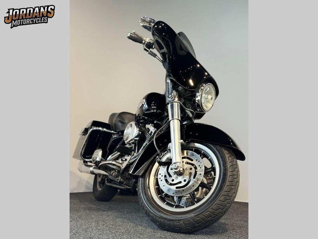 HARLEY-DAVIDSON ELECTRA / STREET GLIDE ULTRA (bj 2005), Motoren, 2 cilinders, HARLEY-DAVIDSON, Bedrijf, Onbekend