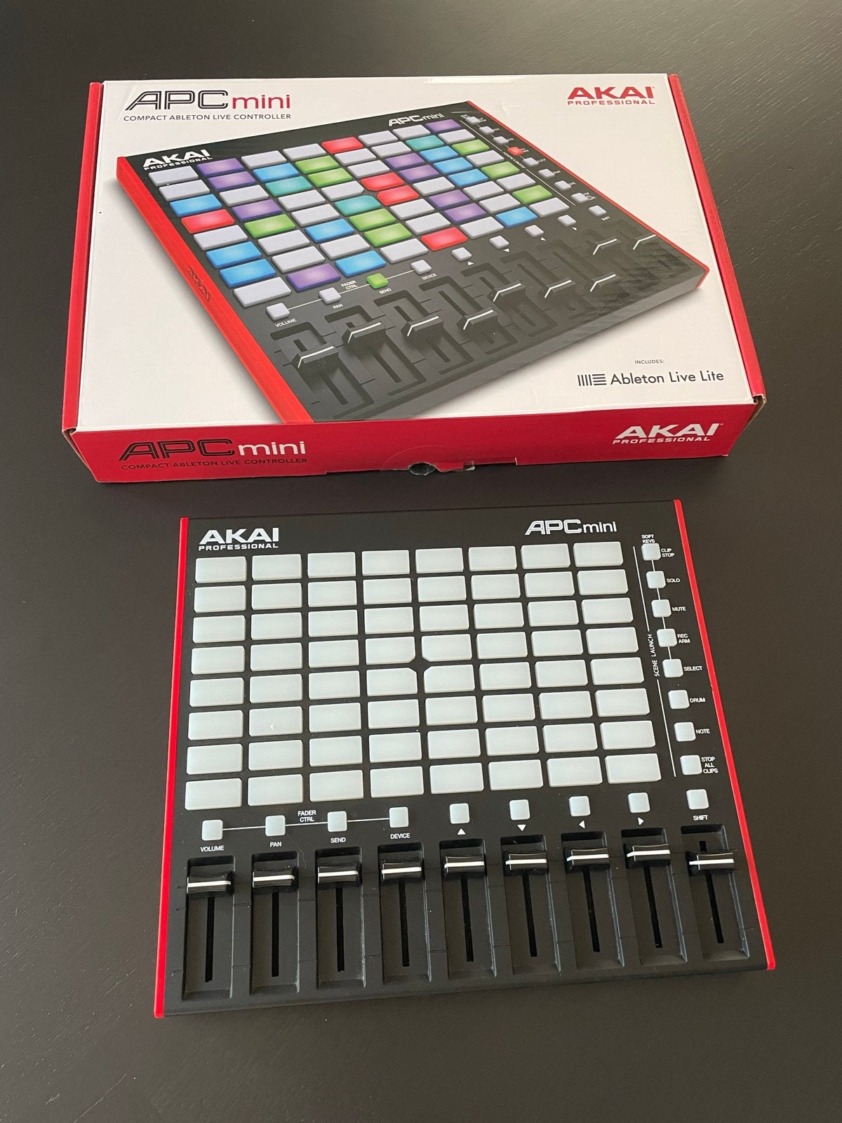Akai APC mini Compact Ableton Live Controller, Muziek en Instrumenten, Ophalen of Verzenden, Zo goed als nieuw