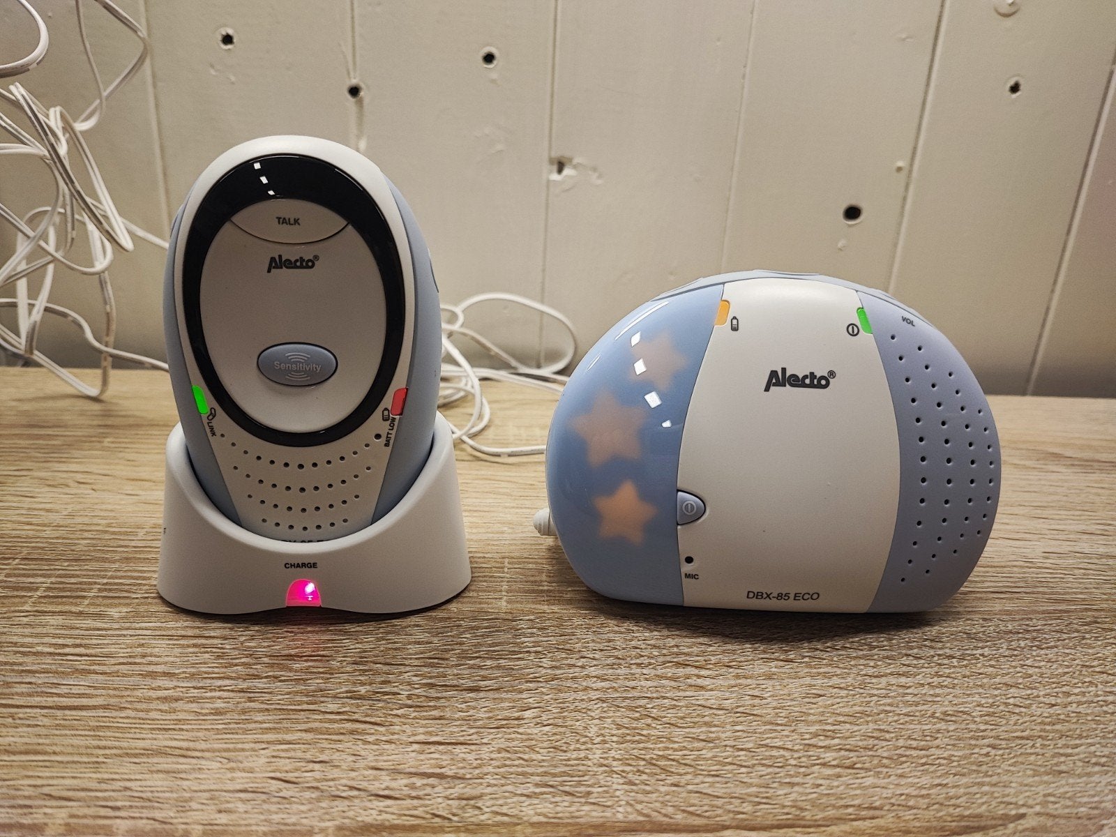 Te koop Alecto Dbx 85 eco babyfoon, Kinderen en Baby's, Babyfoons, Ophalen of Verzenden, 250 meter of meer, Digitaal