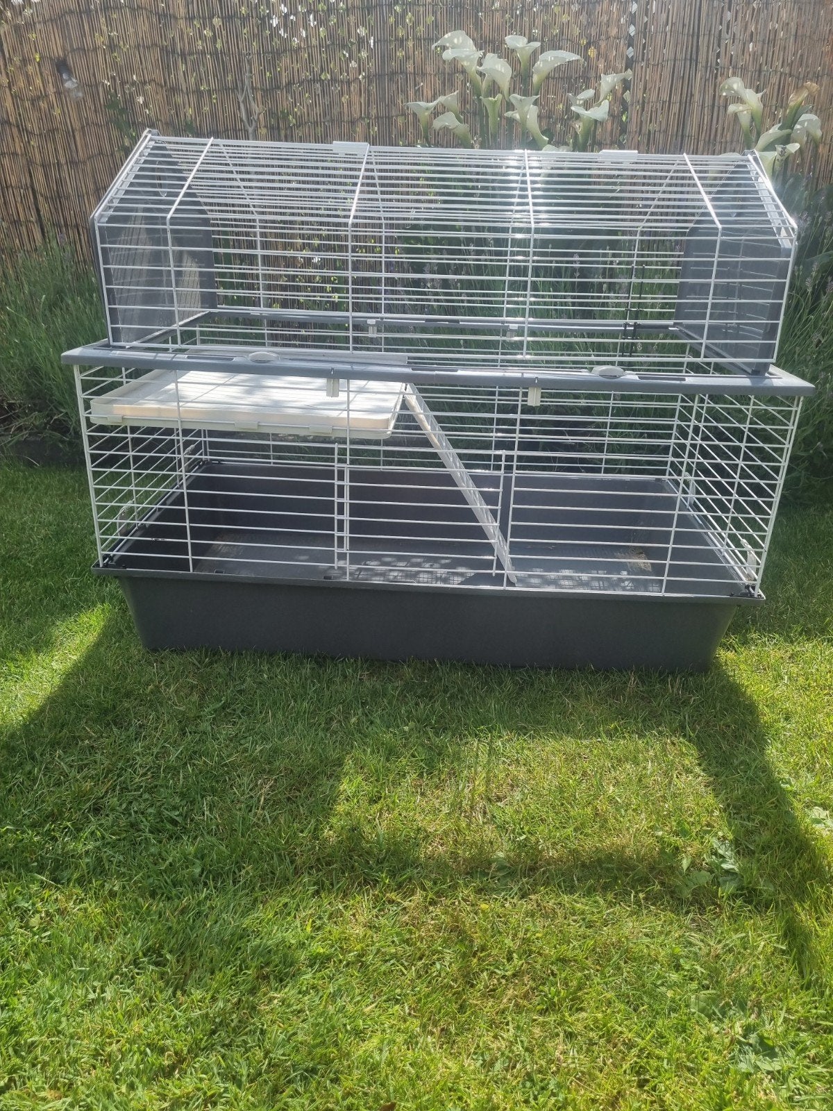 Leuke (cavia) kooi/ Ferplast Barn 100, Kooi, Gebruikt, 75 tot 110 cm, Cavia