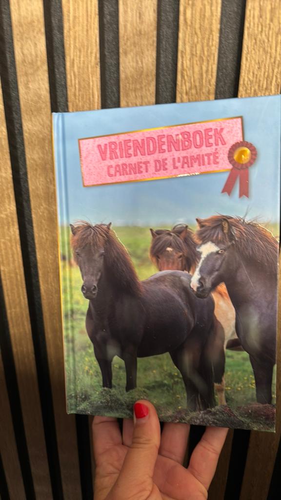 Vriendenboekje paarden niet gebruikt, Ophalen of Verzenden, Zo goed als nieuw, Paarden of Pony's