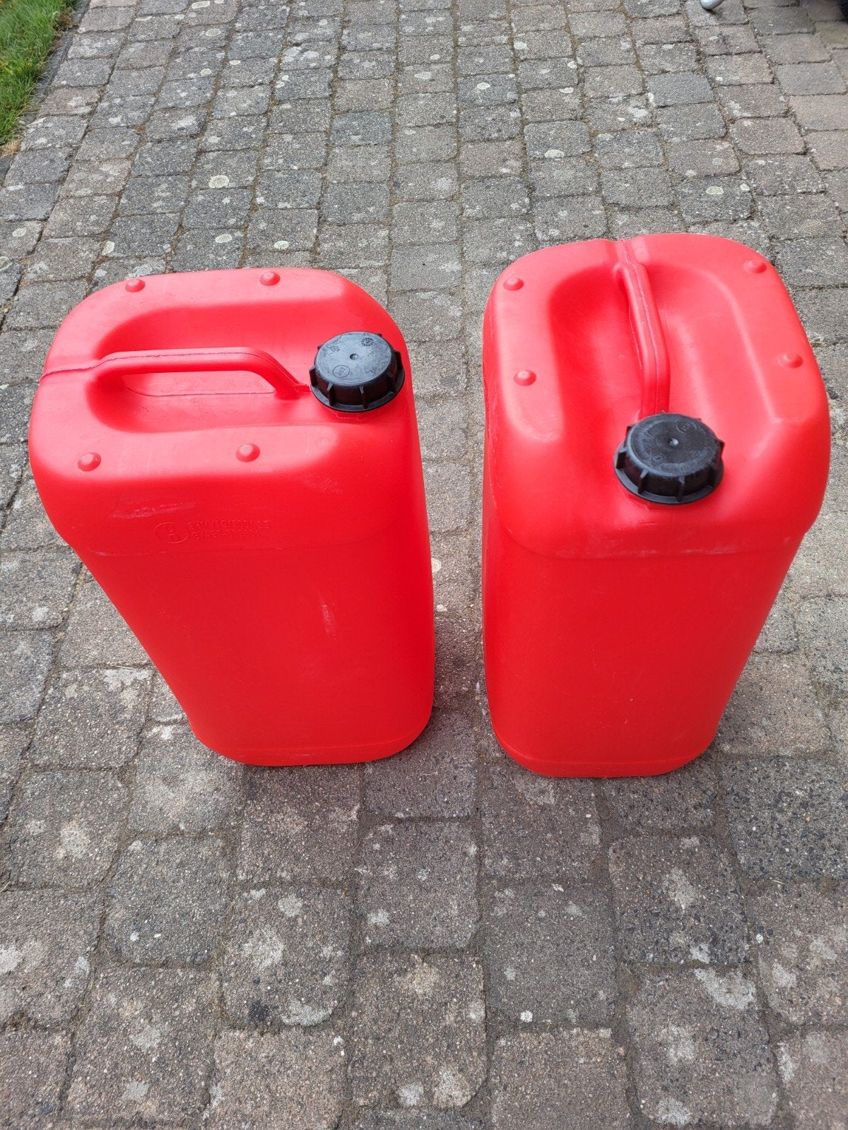 Diverse jerrycans 30 liter, Ophalen of Verzenden
