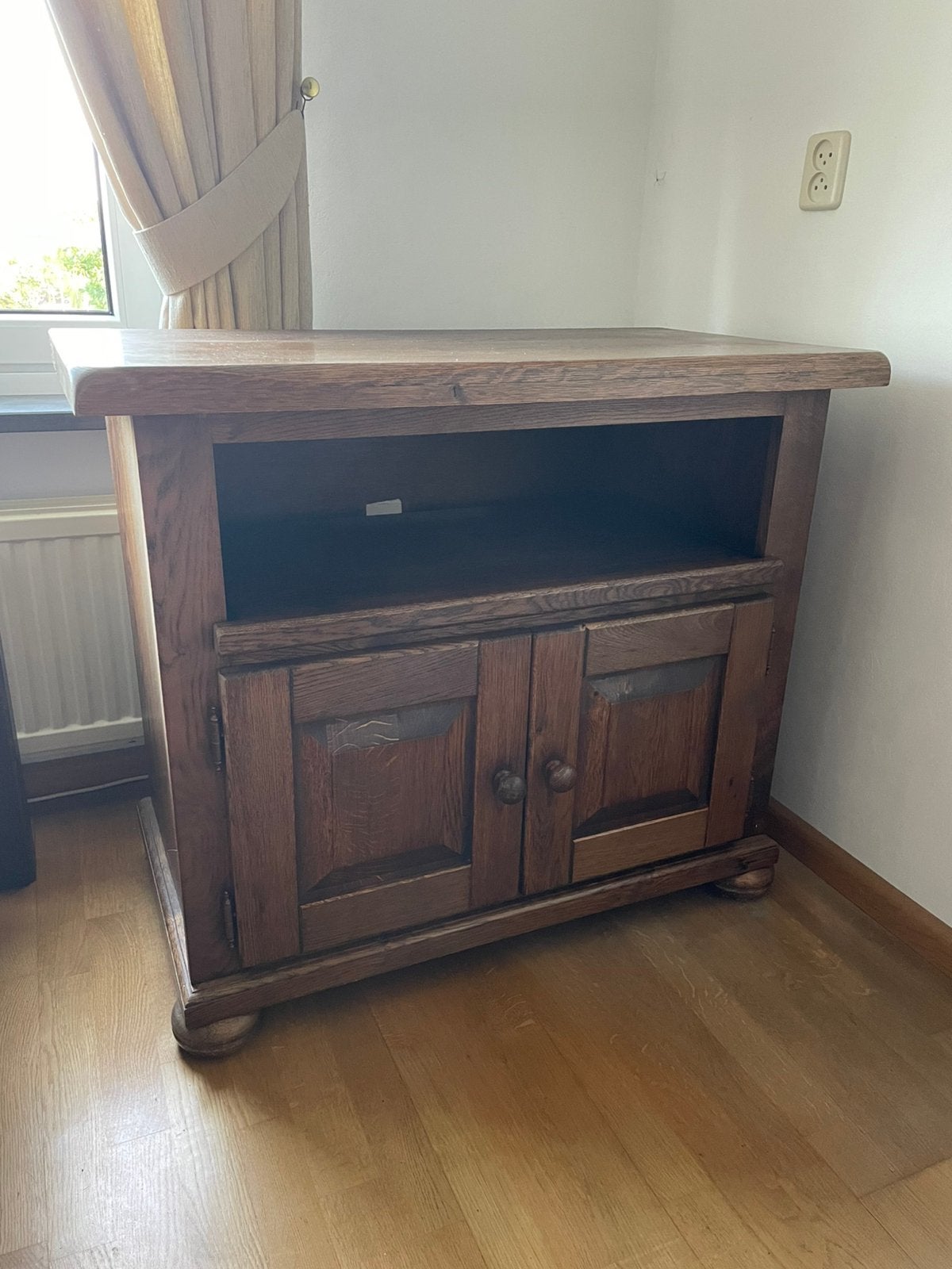 Te koop. TV meubel, Antiek en Kunst, Ophalen