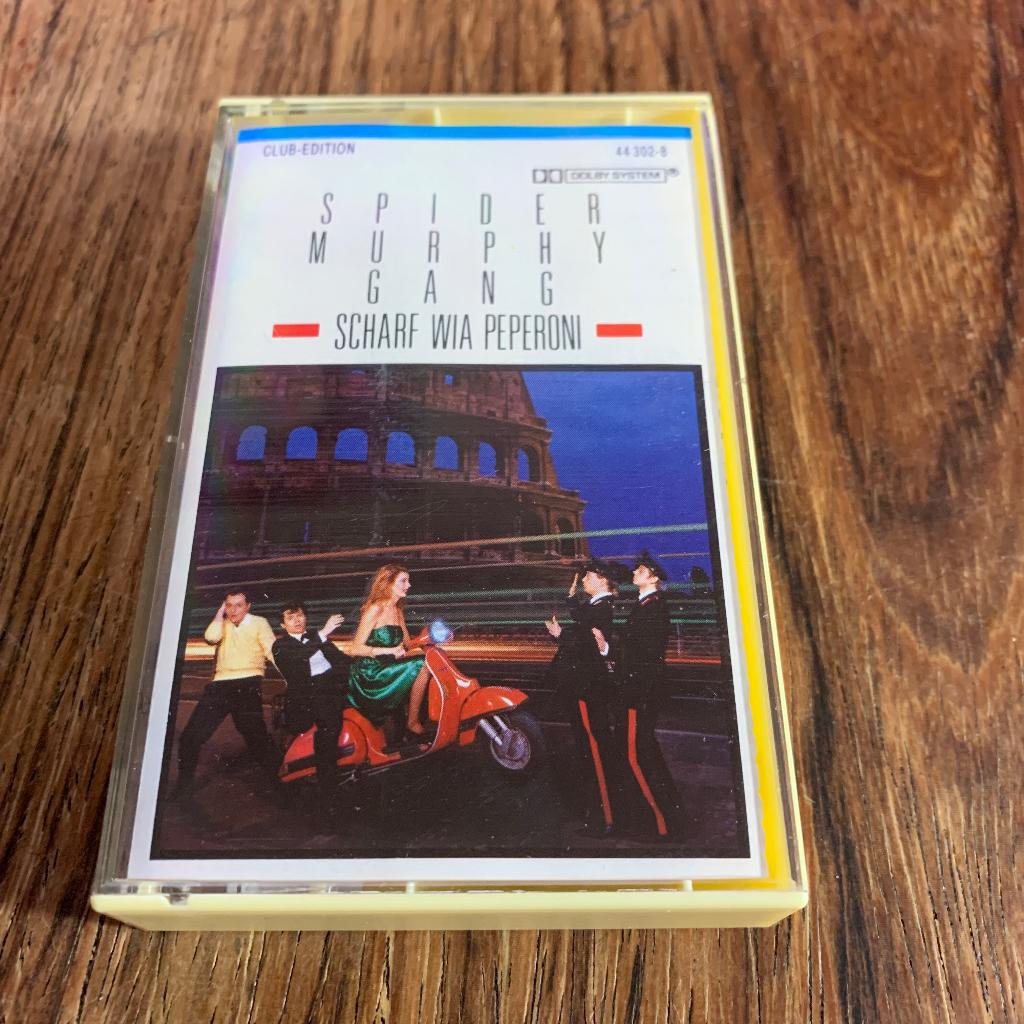 Spider Murphy Gang – Scharf Wia Peperoni CASSETTE 1984, Cd's en Dvd's, Cassettebandjes, Ophalen of Verzenden, Zo goed als nieuw