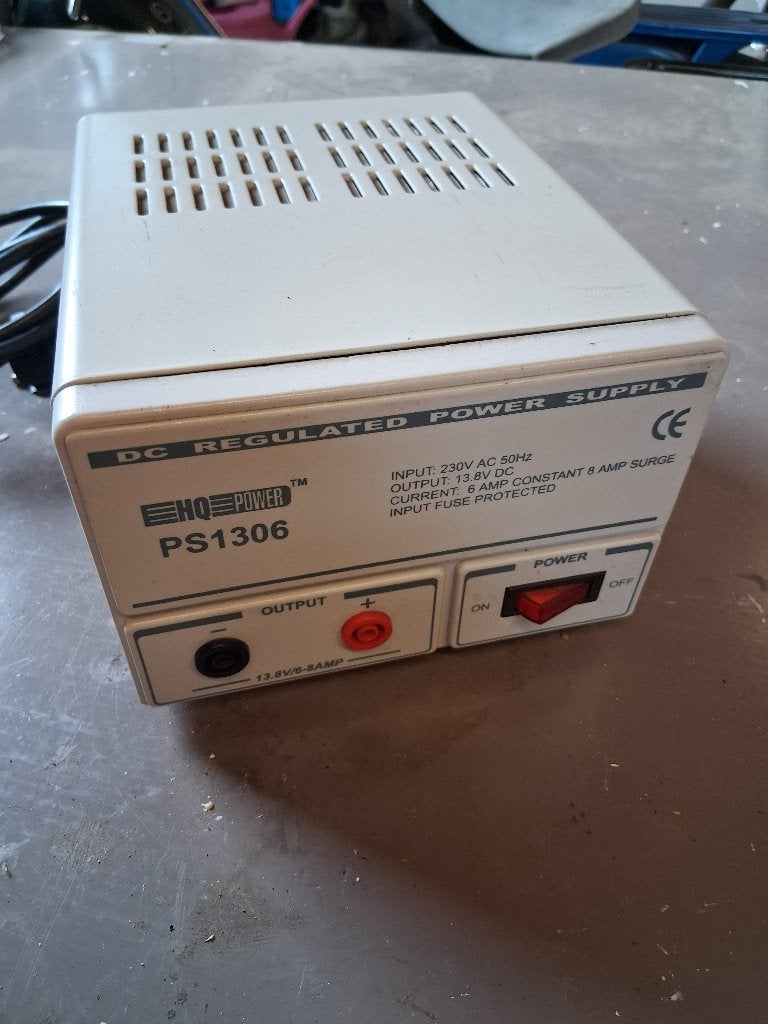 Externe voeding 220 naar 13.8volt, Ophalen of Verzenden, Zo goed als nieuw