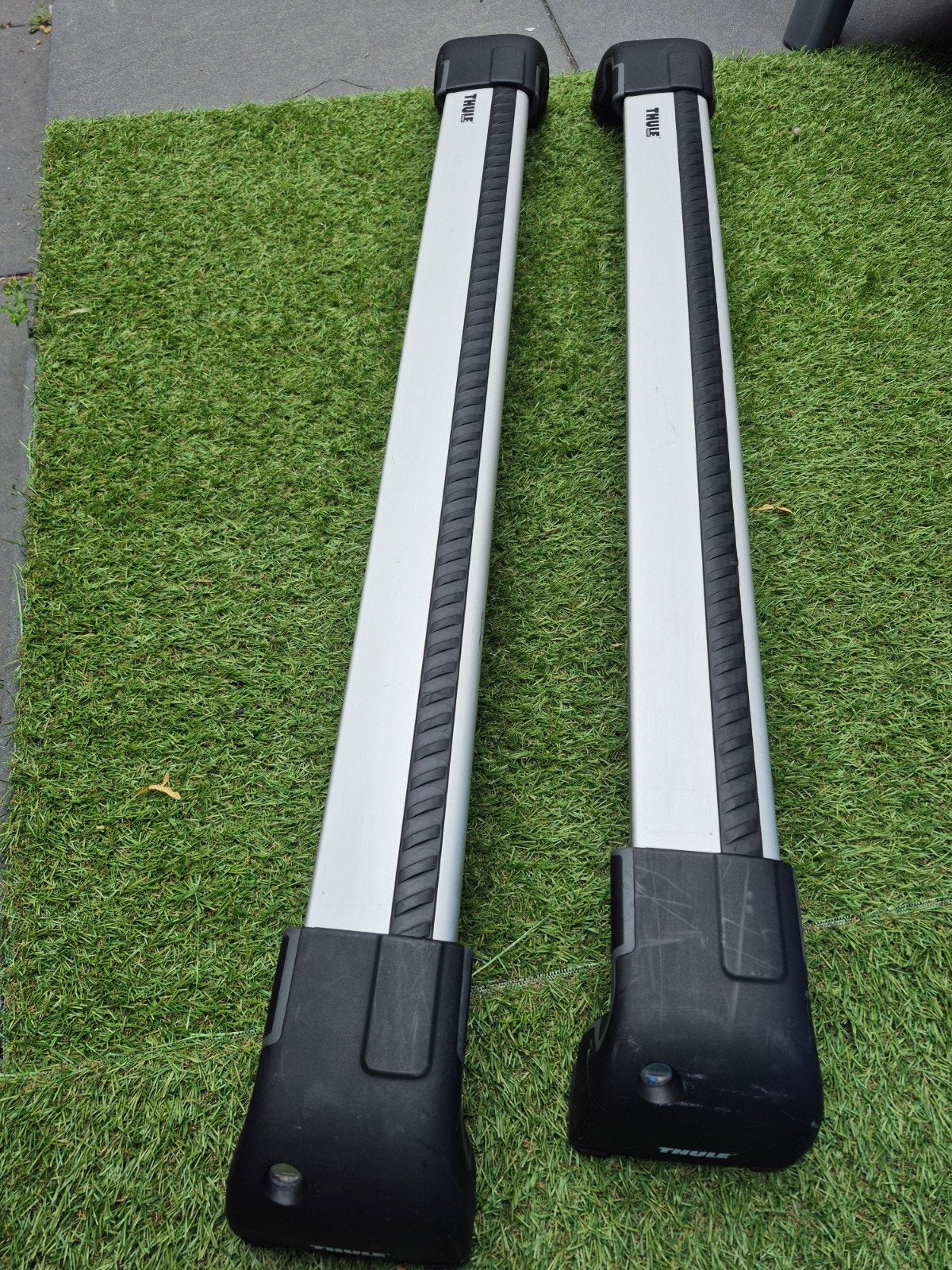 Thule WingBar Edge dakdragers voor auto's met dakrailing, Auto diversen, Dakdragers, Ophalen, Gebruikt