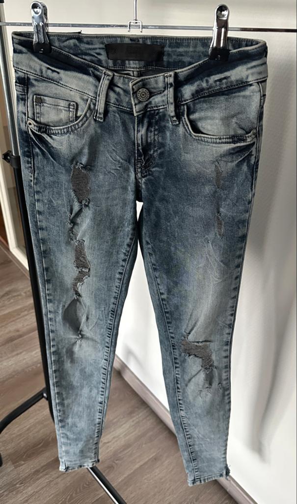 Seven Sisters destroyed skinny jeans – low rise – maat 24, Ophalen of Verzenden, Zo goed als nieuw, Blauw, Overige jeansmaten