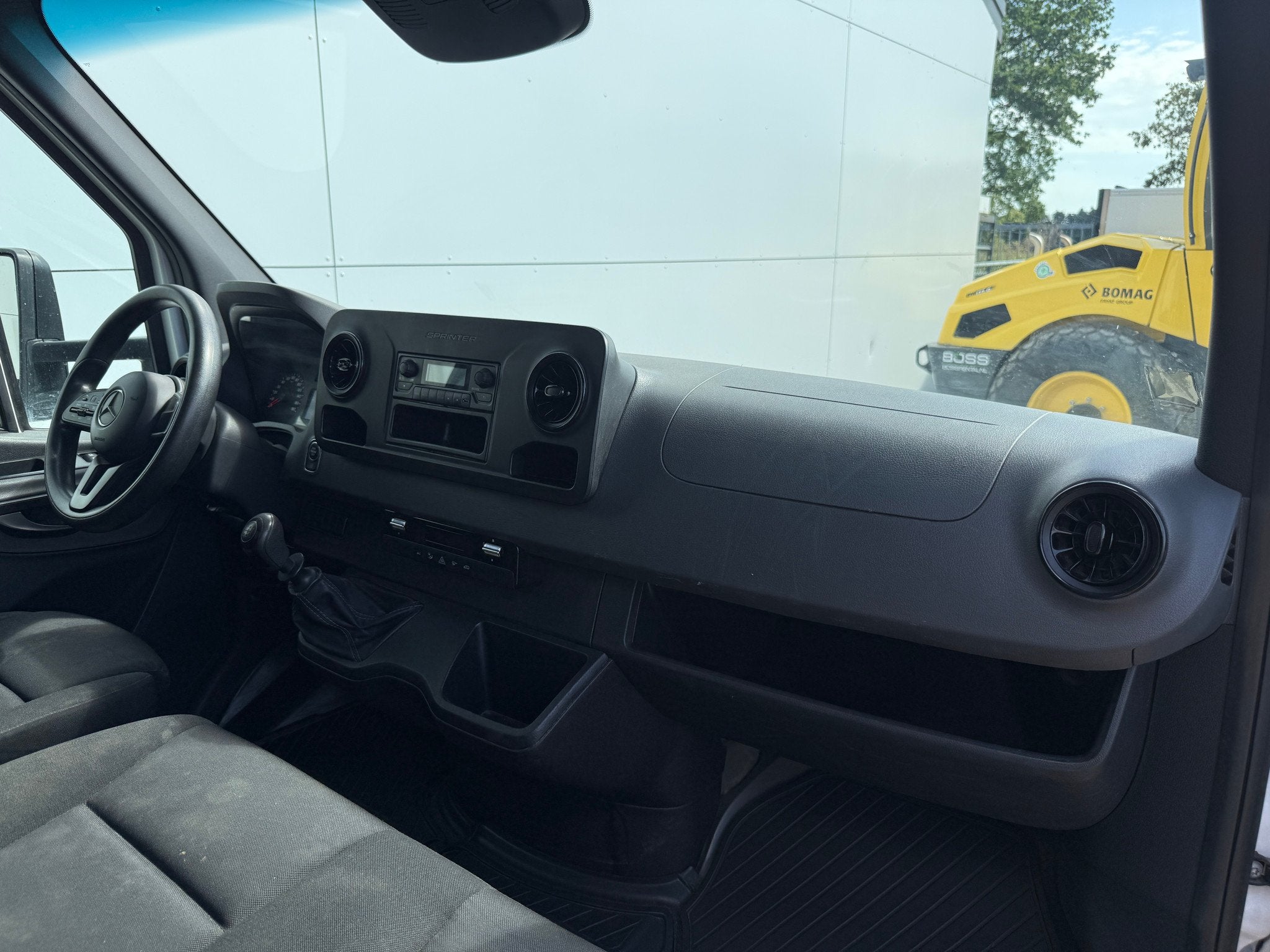Mercedes Benz Sprinter 514 1.9 CDI 140PK Laadklep Bakwagen D, Achterwielaandrijving, Gebruikt, Euro 6, 4 cilinders