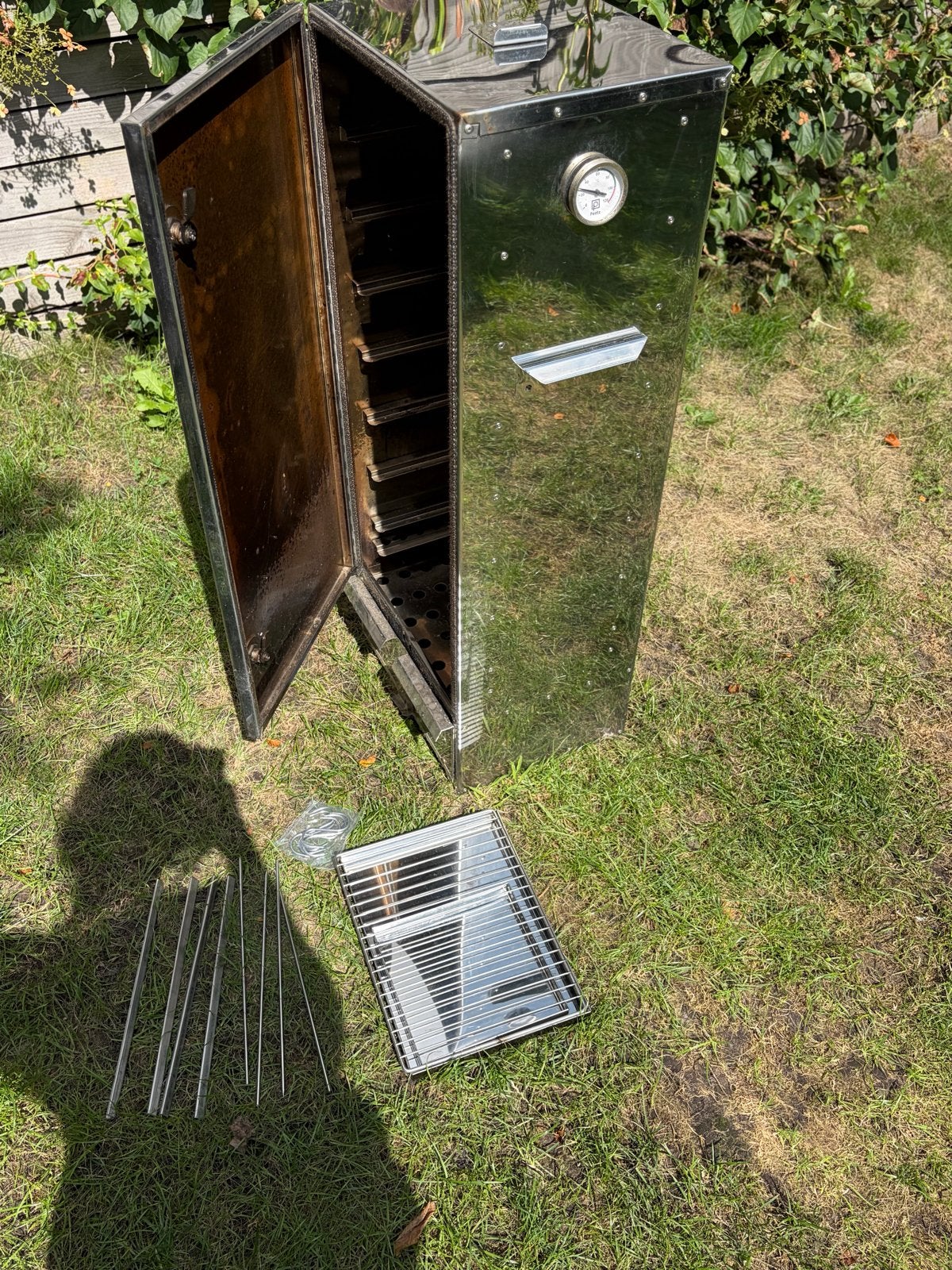 Rookoven RVS met thermometer en accessoires, Ophalen, Zo goed als nieuw