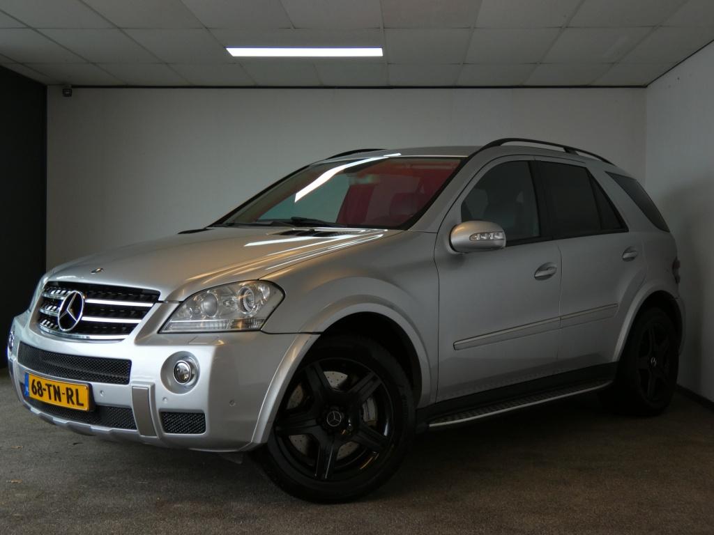 Mercedes-Benz M-Klasse AMG 63 (bj 2006, automaat), Auto's, Mercedes-Benz, Gebruikt, 8 cilinders, 2210 kg, Bedrijf