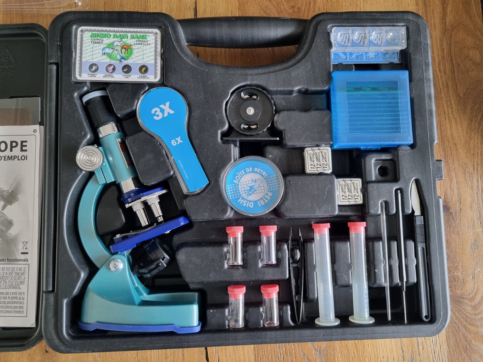 microscoop met toebehoren in stevige opbergkoffer, Ophalen of Verzenden, Zo goed als nieuw