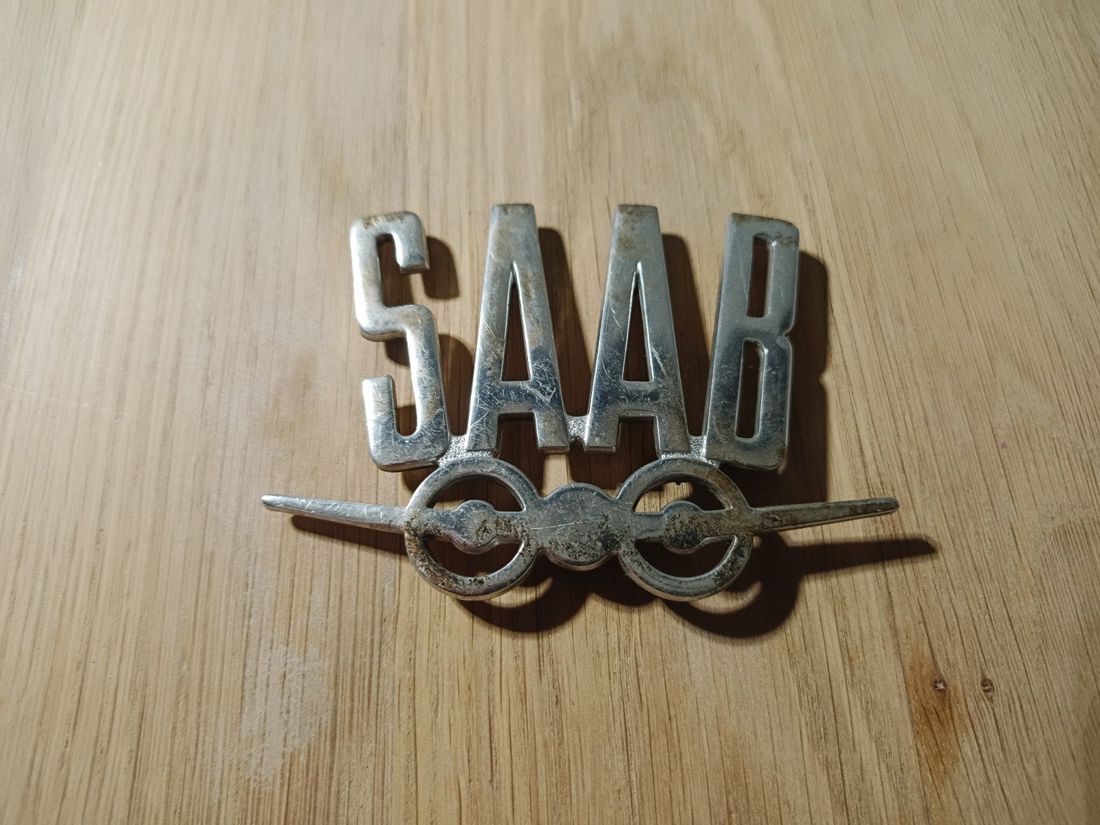 Saab oldtimer embleem, Ophalen of Verzenden, Gebruikt, Saab