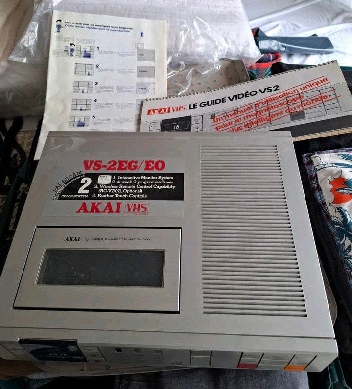 Akai VS-2EG/EO VHS-speler/recorder met handleidingen, Audio, Tv en Foto, Ophalen, Gebruikt, VHS-speler of -recorder