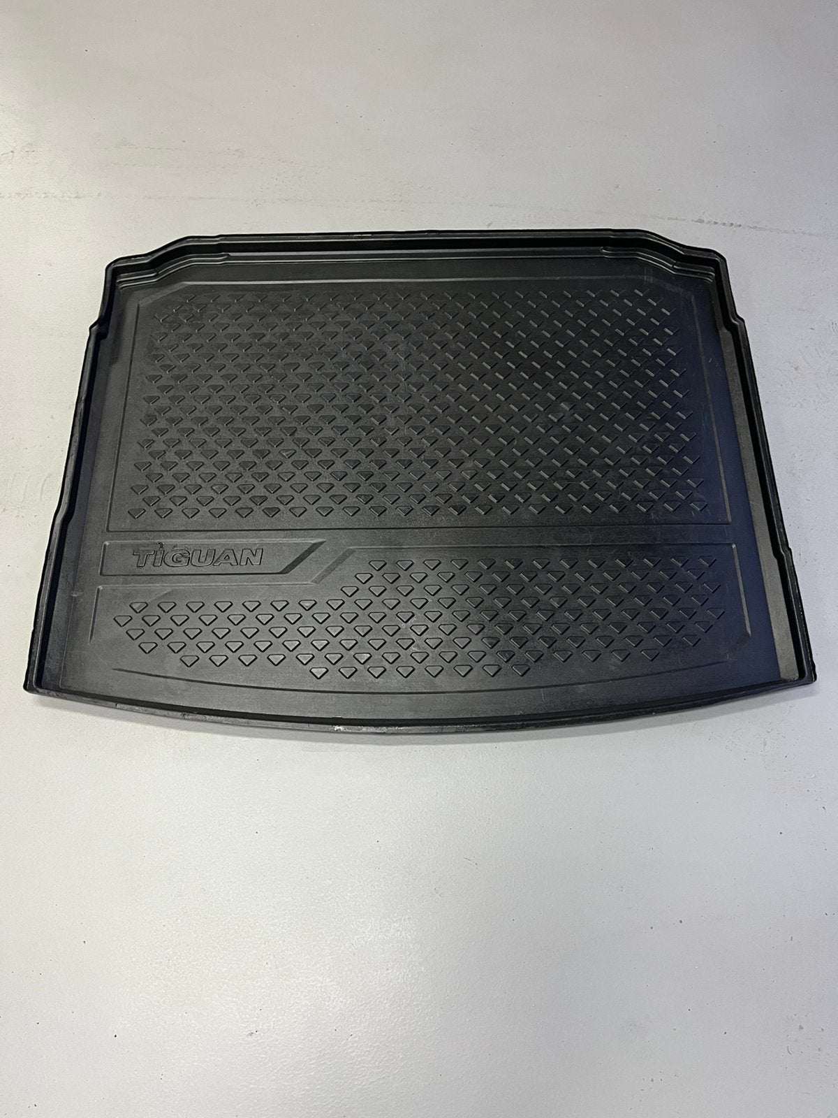 Originele rubberen kofferbak mat Volkswagen Tiguan, Ophalen, Zo goed als nieuw