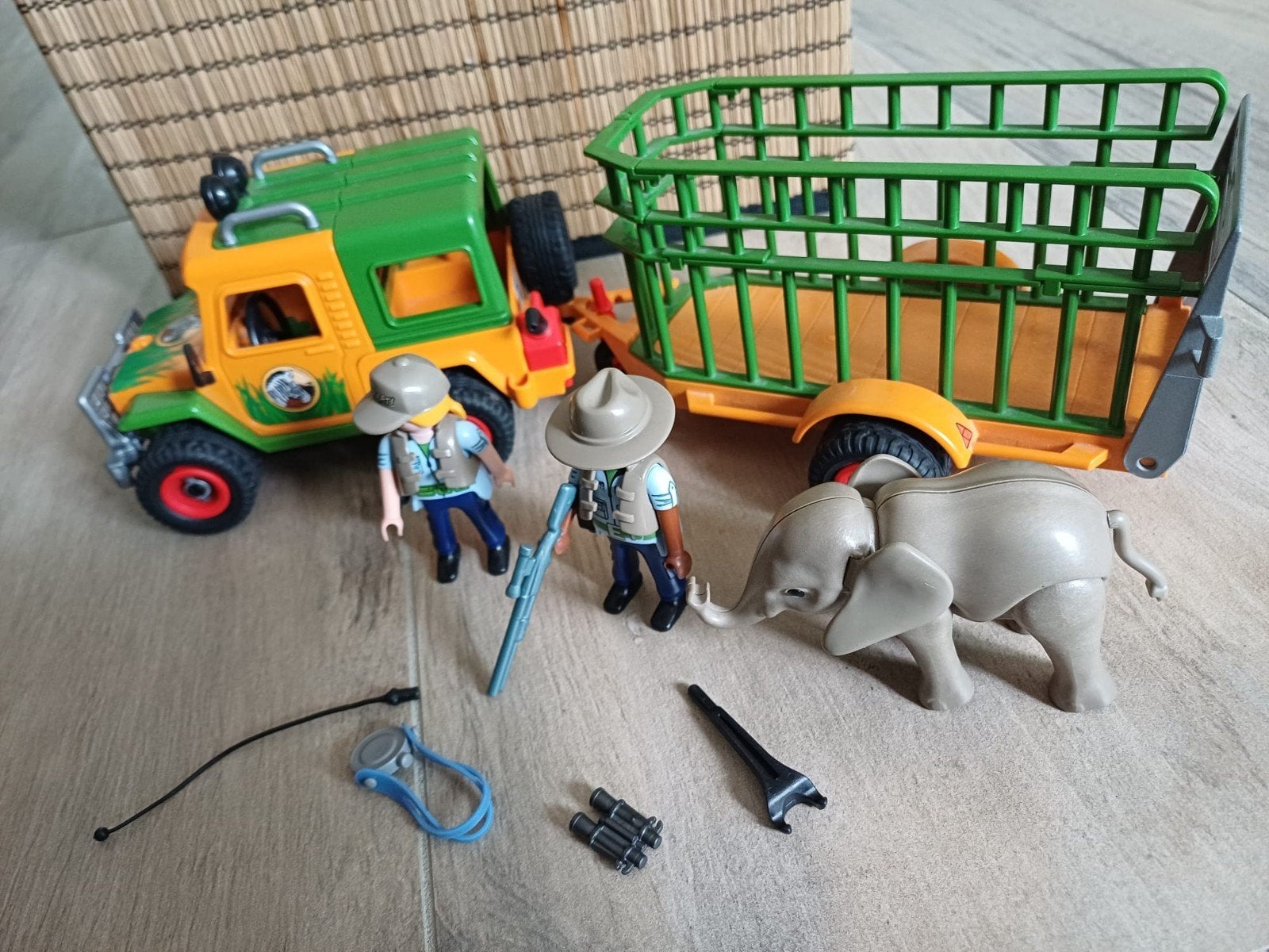Playmobil Safari Jeep met aanhanger en figuren, Ophalen of Verzenden, Gebruikt
