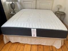 Brand new Ginevra matress made in Italy, Ophalen, Zo goed als nieuw, Tweepersoons