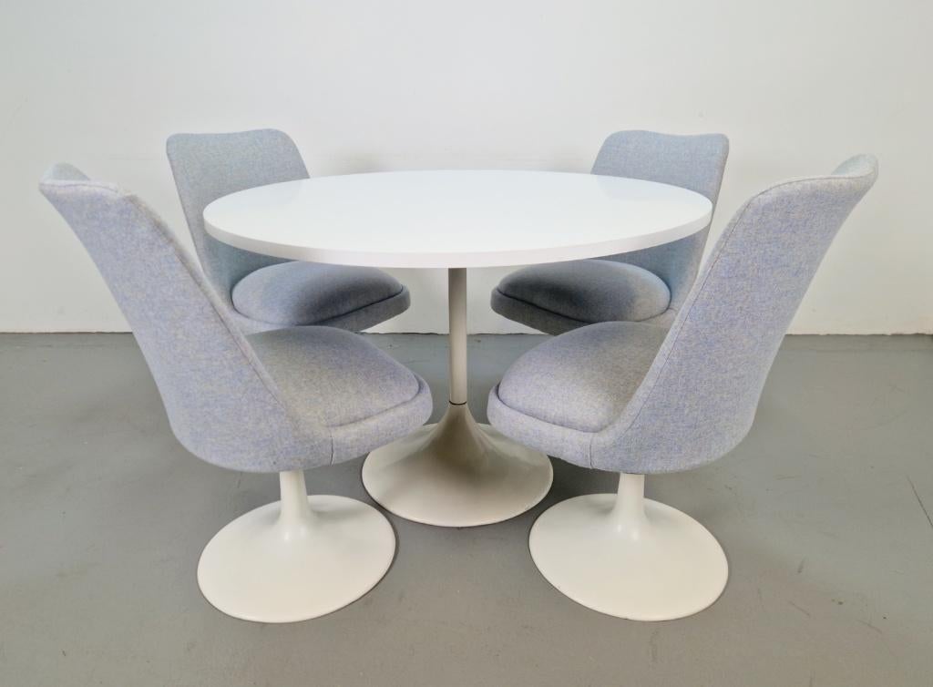 Set vintage Tulip stoelen eettafel Eero Saarinen stijl ´70, Huis en Inrichting, Ophalen, N, Space age vintage, 4 tot 6 stoelen