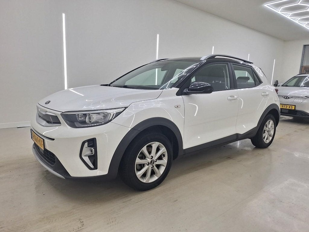 Kia Stonic VERWACHT! 1.0 T-GDi MHEV DYNAMICLINE + ECC/NAVI/L, Auto's, Gebruikt, Euro 6, Origineel Nederlands, Handgeschakeld