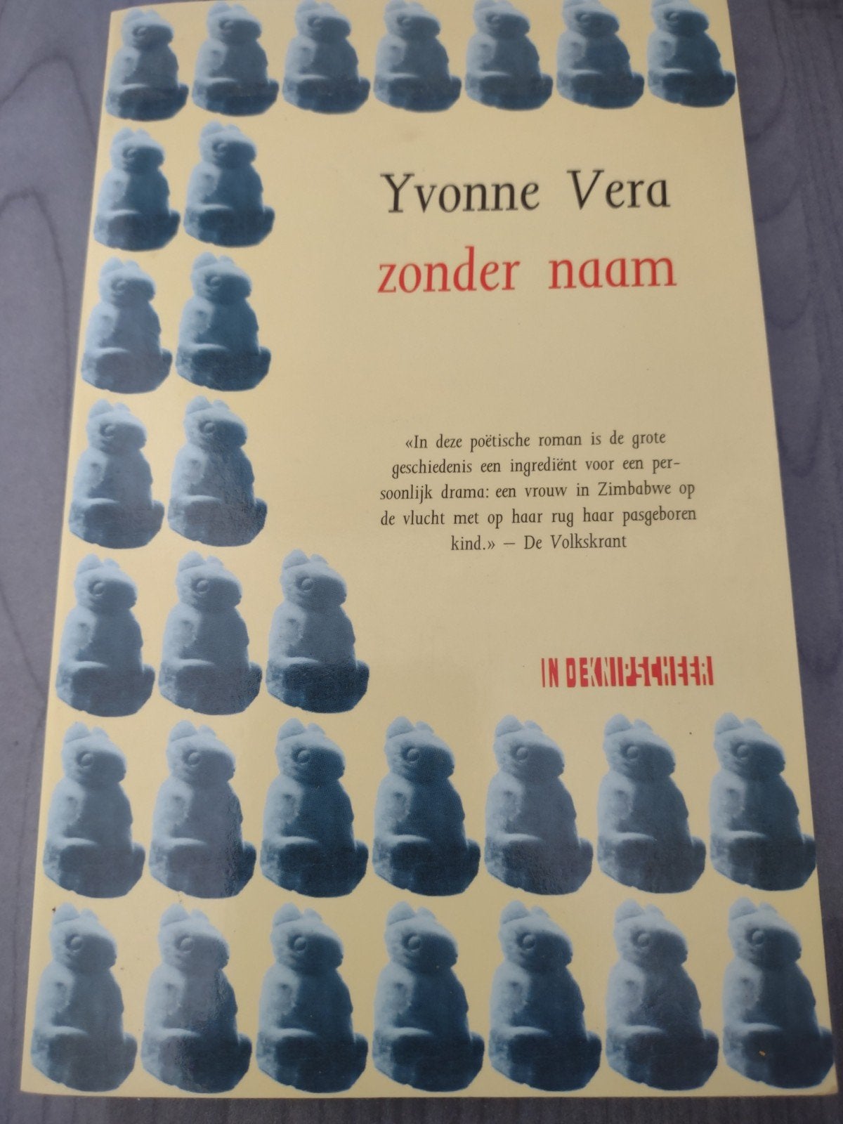 Yvonne Vera - Zonder naam, Ophalen, Zo goed als nieuw, Y. Vera