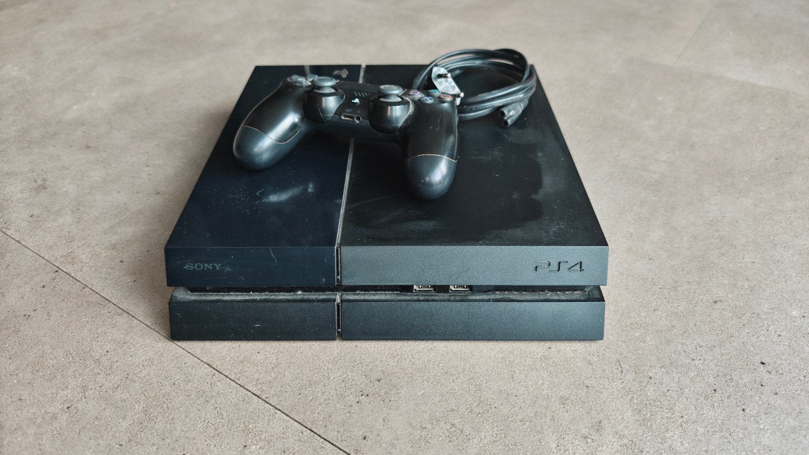 Sony PlayStation 4 (PS4) Original met controller en games, Spelcomputers en Games, Spelcomputers | Sony PlayStation 4, Ophalen of Verzenden