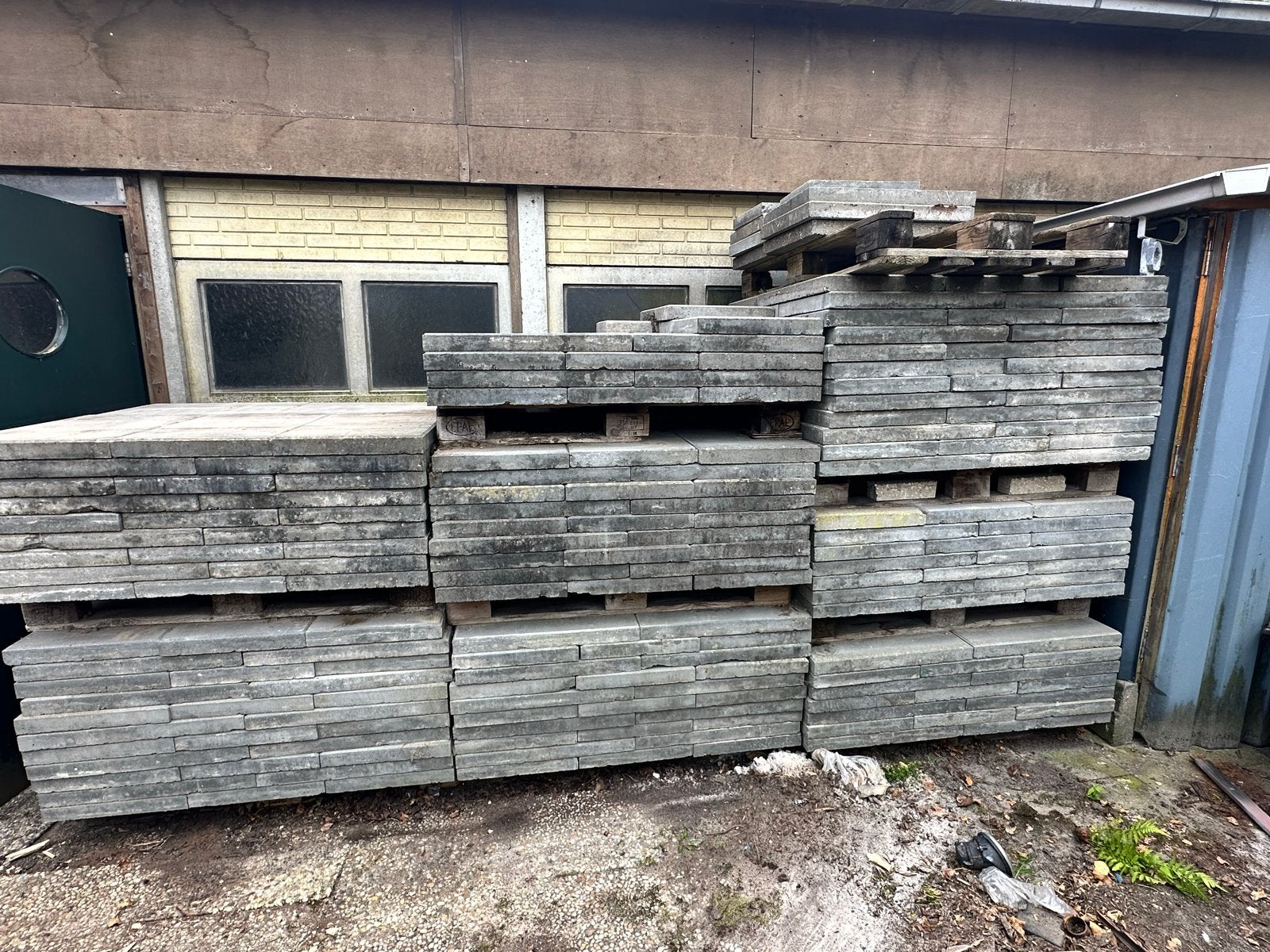 Partij betontegels 60x40 cm - ca. 83 m², Ophalen, Gebruikt, 10 m² of meer, Beton
