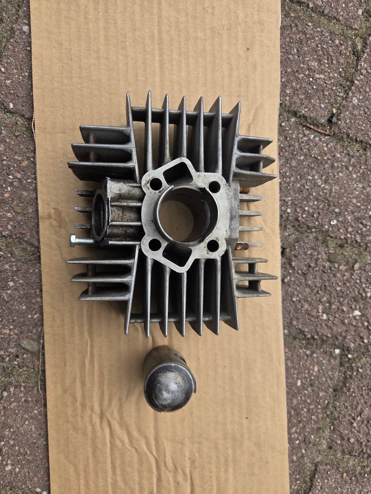 Kreidler zeta cilinder., Fietsen en Brommers, Brommeronderdelen | Kreidler, Ophalen, Cilinder