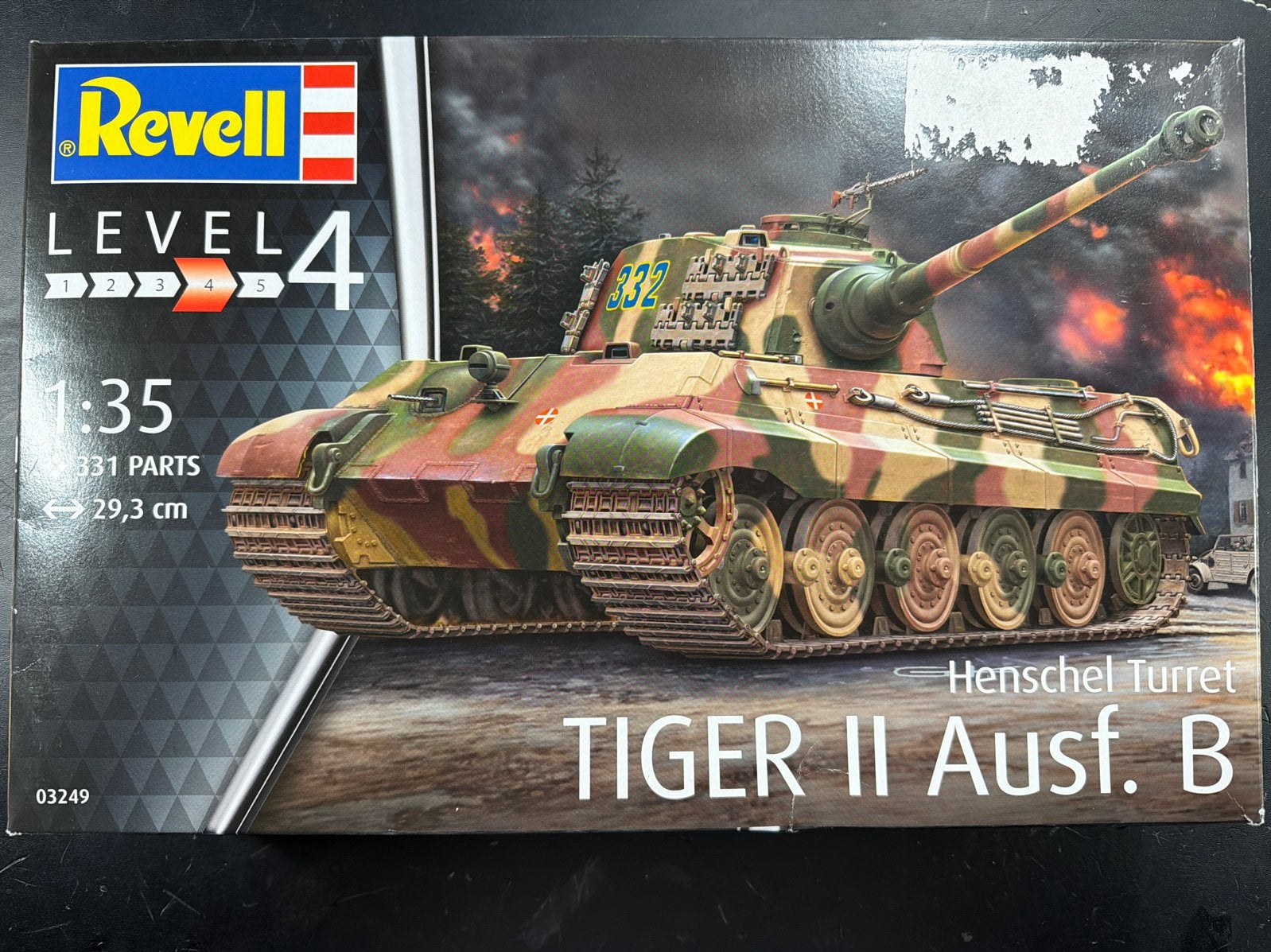 Revell Tiger II Ausf. B Henschel Turret Modelbouwkit, Hobby en Vrije tijd, Modelbouw | Auto's en Voertuigen, Tank, Nieuw, Ophalen of Verzenden