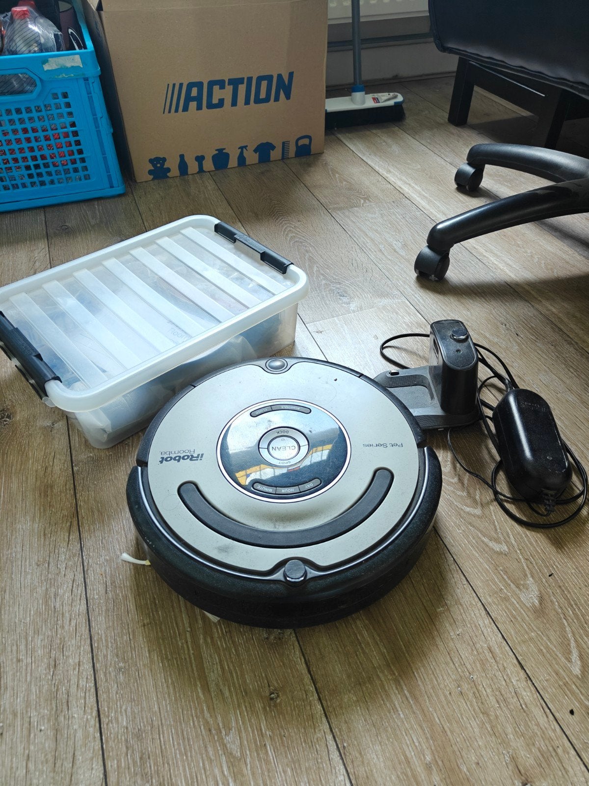 Roomba Pet Series robotstofzuiger met accessoires, Ophalen, Robotstofzuiger
