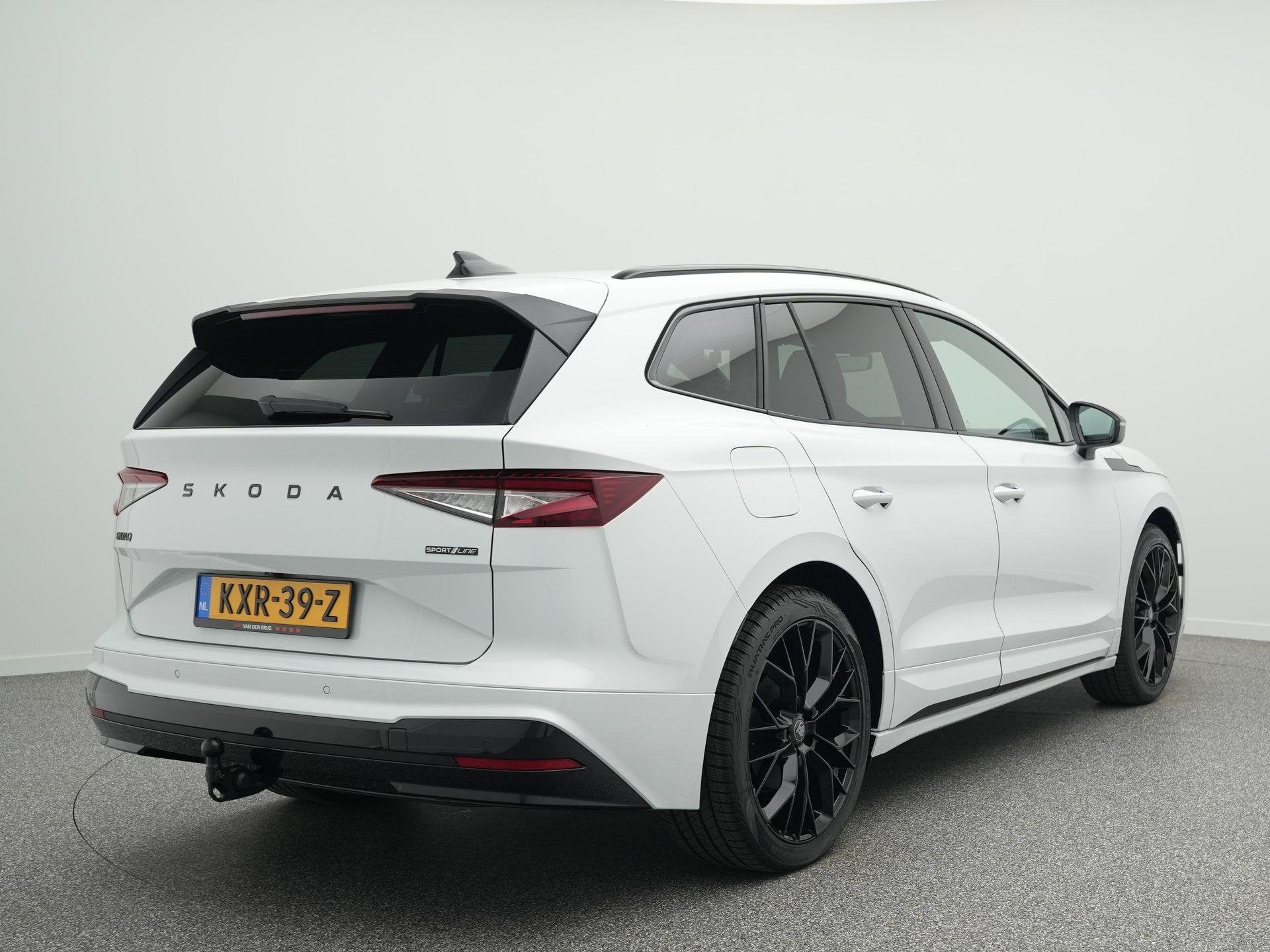 Skoda Enyaq 85 Sportline Tour Edition | Trekhaak | Panoramad, Auto's, Automaat, Achterwielaandrijving, 82 kWh, 2000 kg