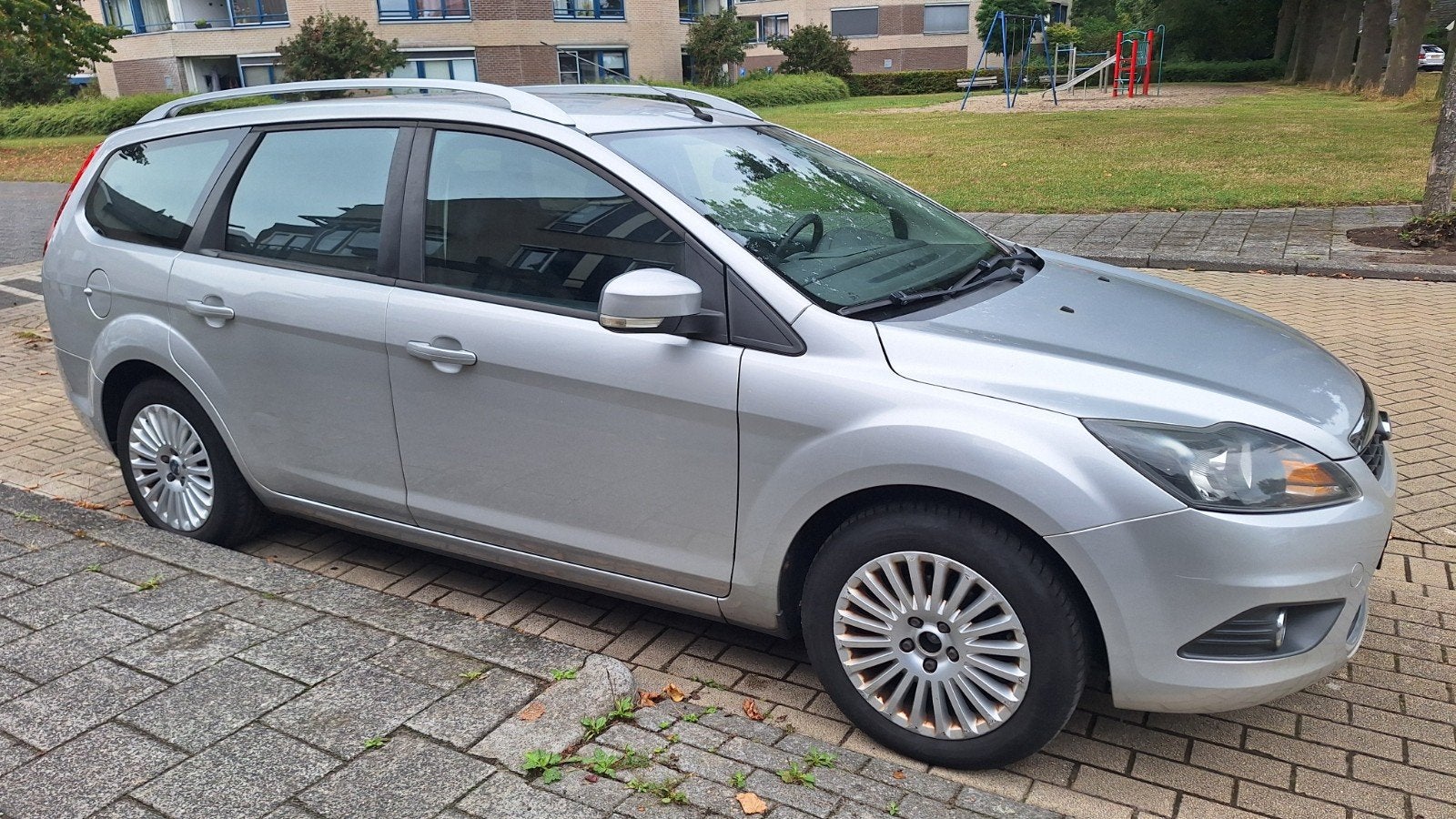Ford Focus 1.8 92KW Wagon 2010 Grijs, 125 pk, 4 cilinders, Particulier, 57 €/maand